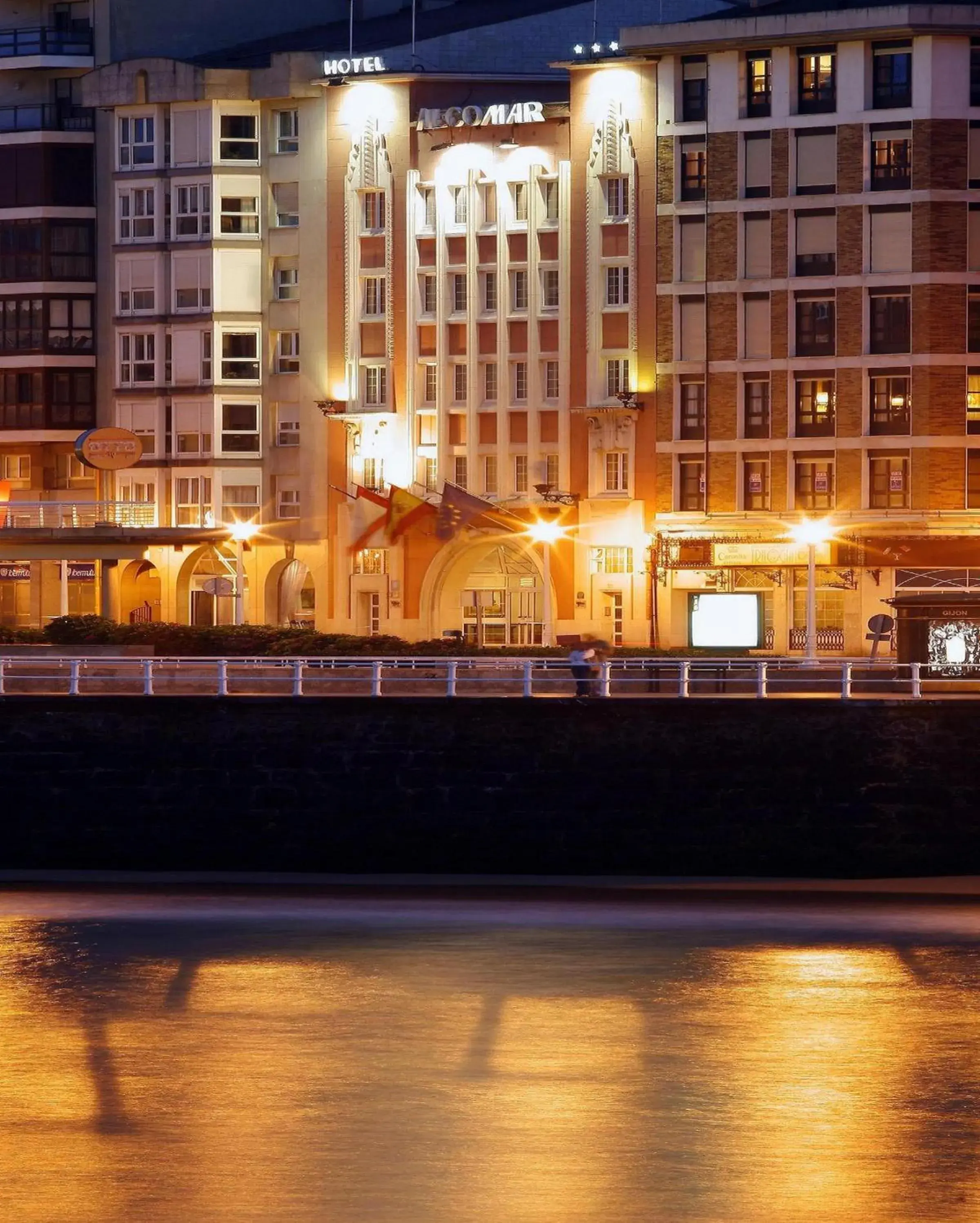 Facade/entrance in Hotel Alcomar Facade/entrance in Hotel Alcomar