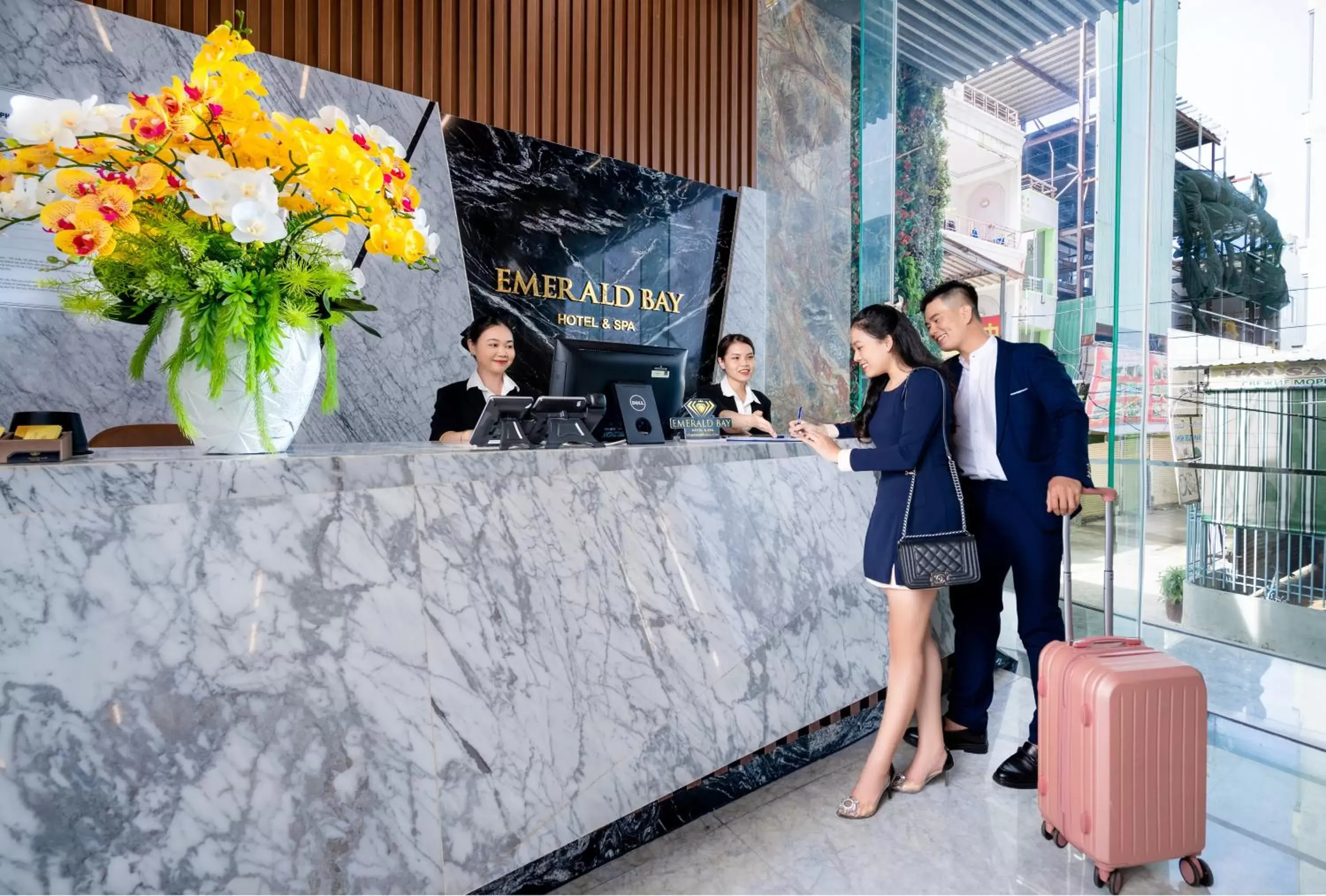Lobby or reception in Emerald Bay Hotel & Spa