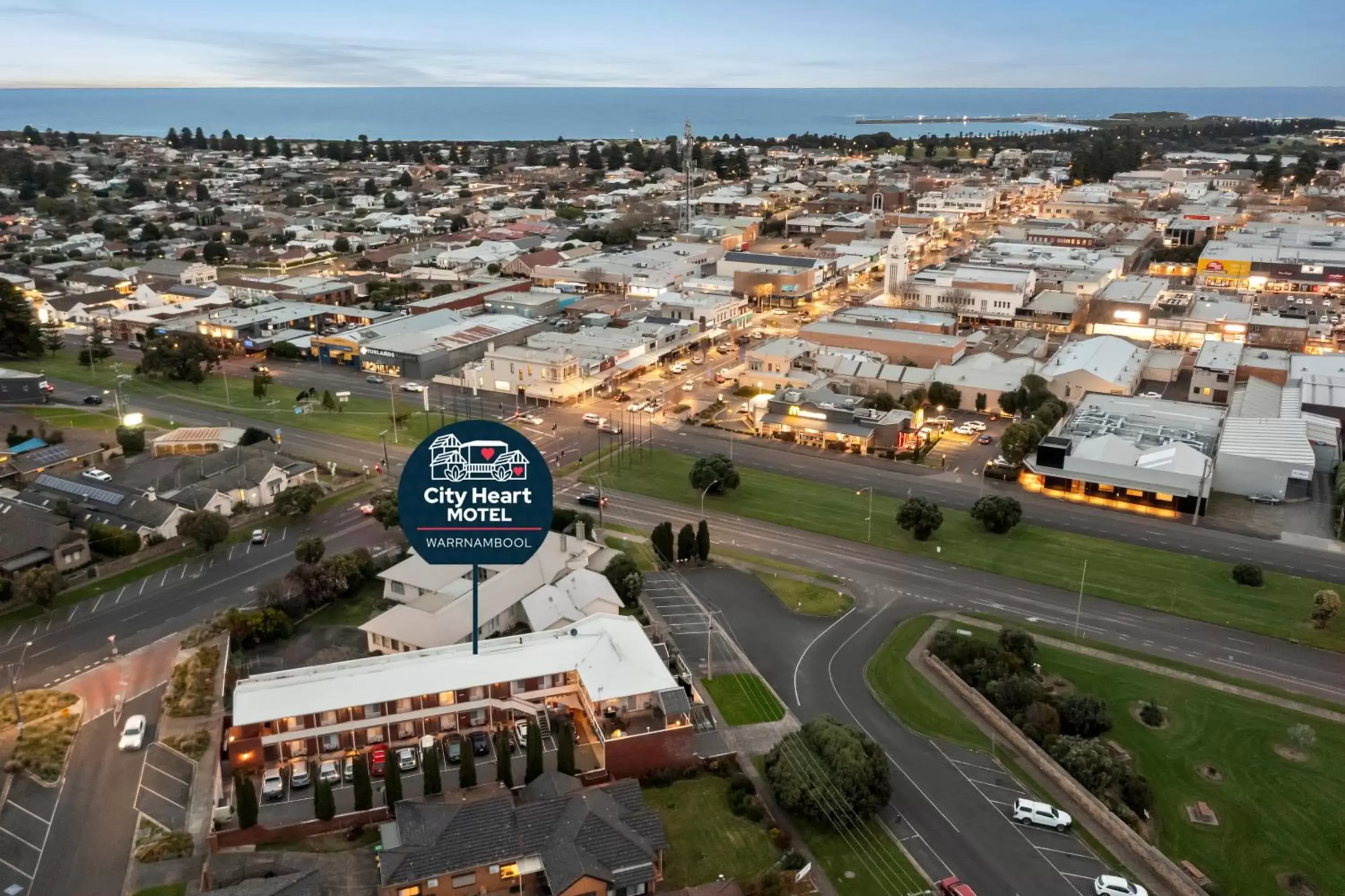 Property building, Bird's-eye View in City Heart Motel Warrnambool