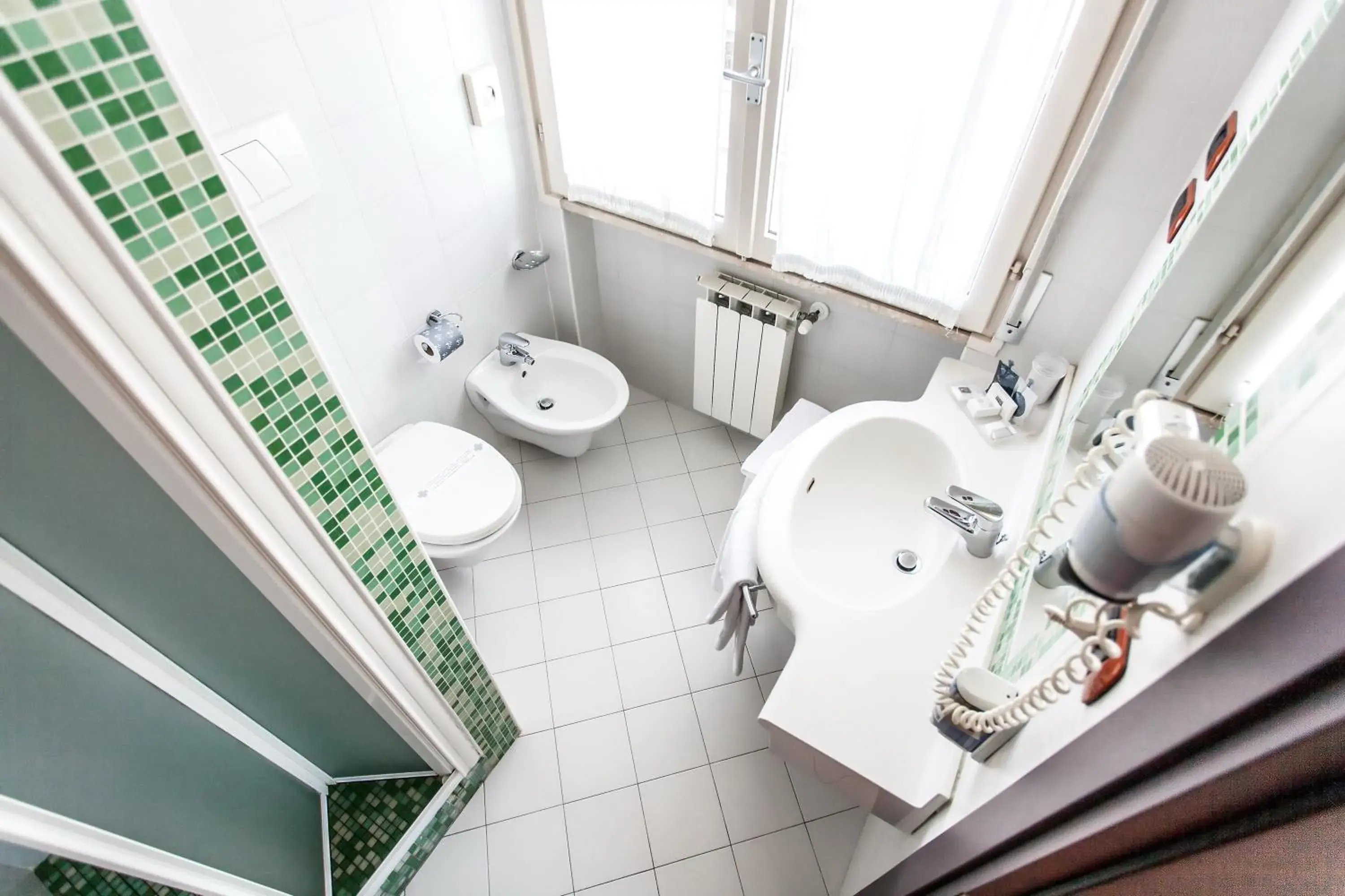 Toilet, Bathroom in Hotel Mosaico