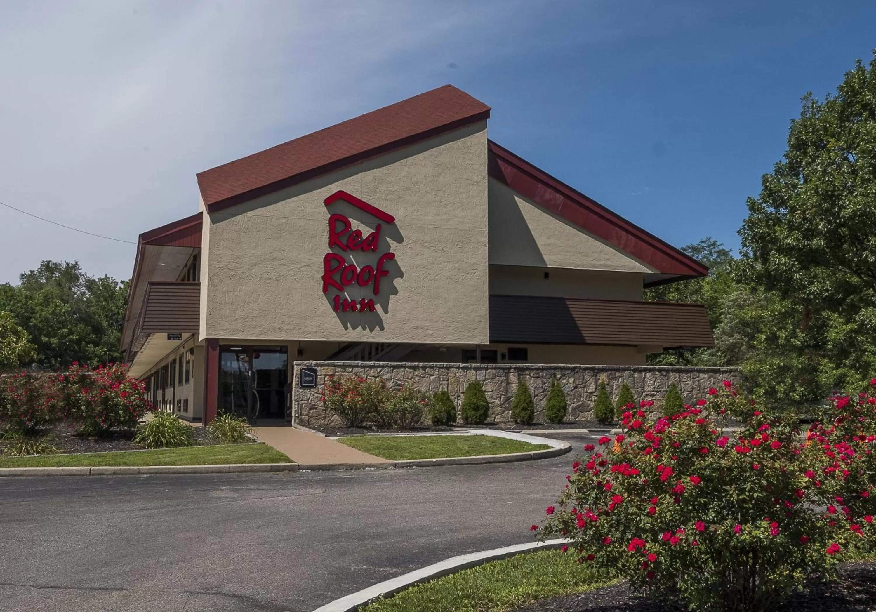 Property building in Red Roof Inn Cincinnati East - Beechmont