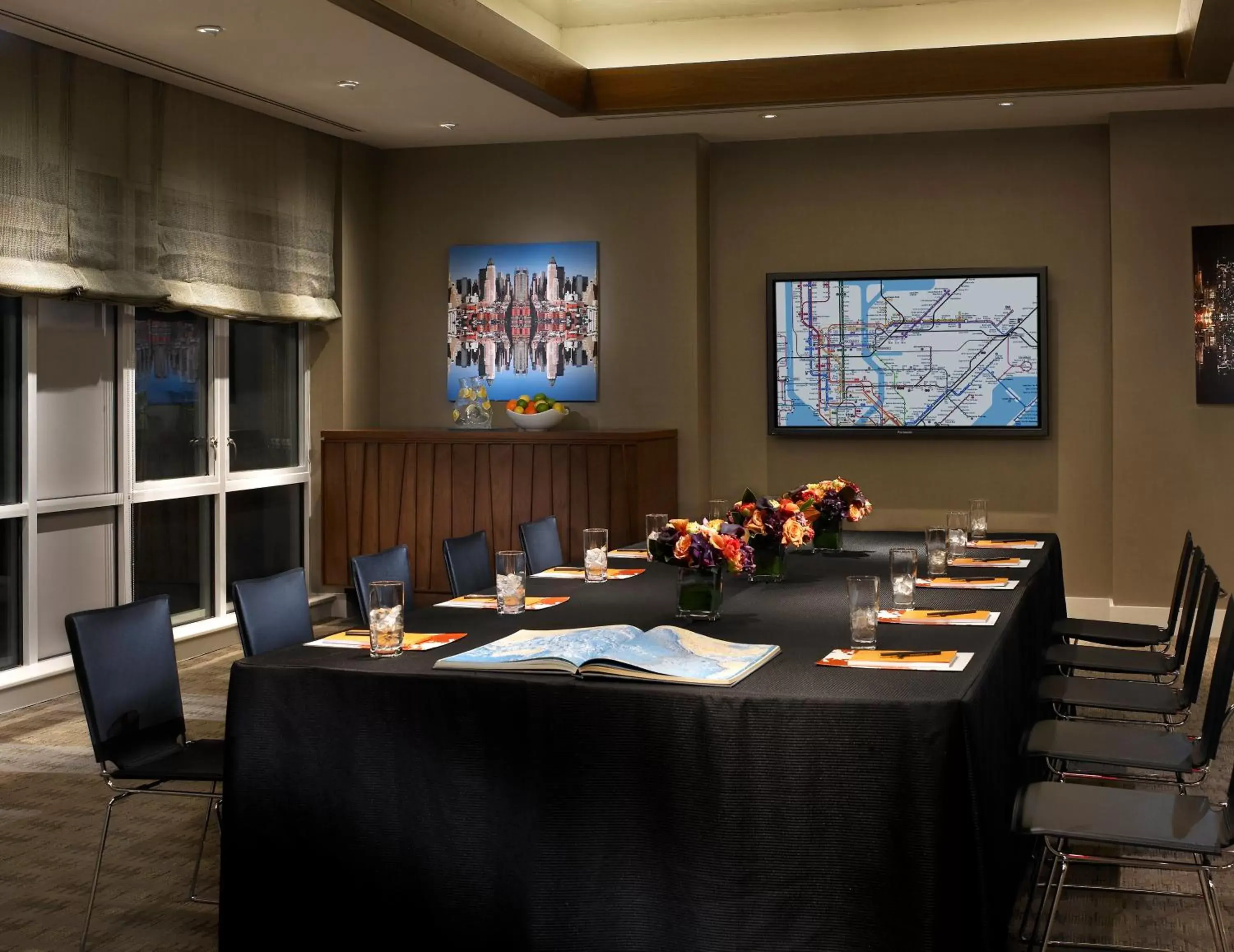Meeting/conference room, Restaurant/Places to Eat in Ink 48 Hotel
