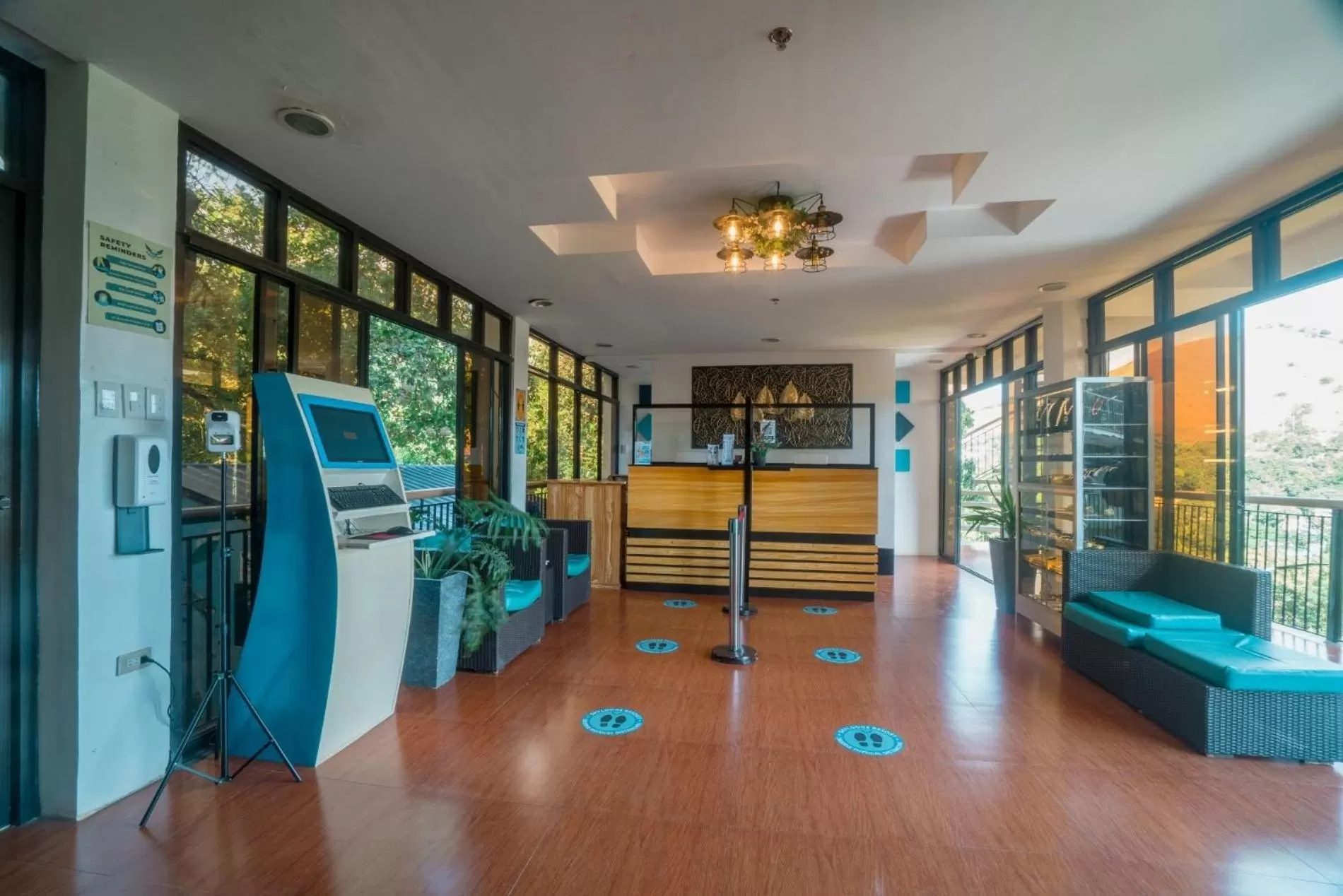 Lobby or reception in Skylodge Resort