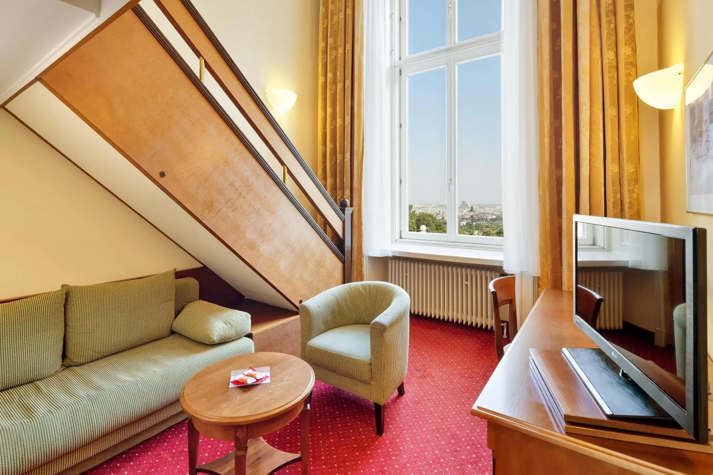 View (from property/room), Seating Area in Austria Trend Hotel Schloss Wilhelminenberg Wien