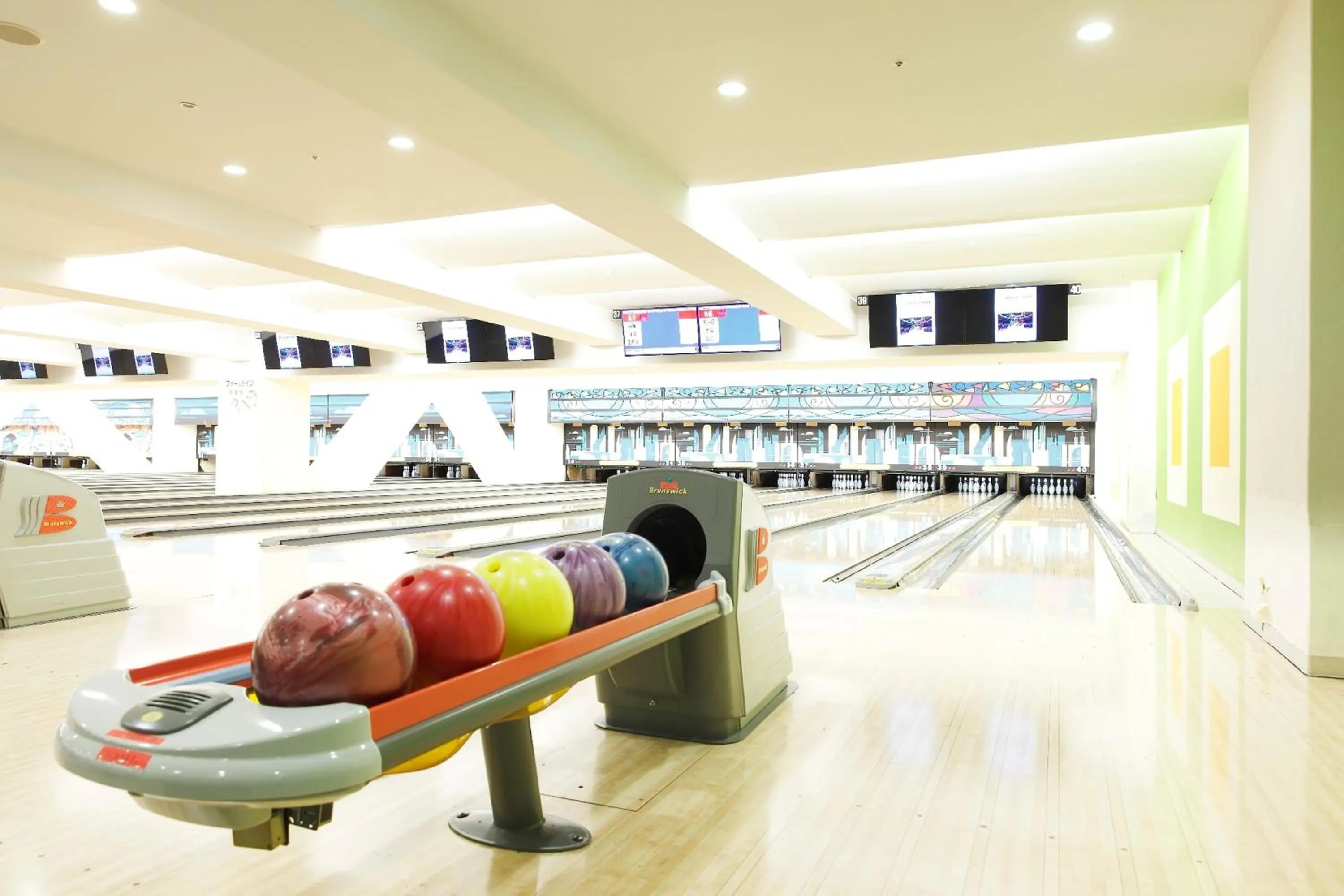 Bowling in Shinagawa Prince Hotel N Tower
