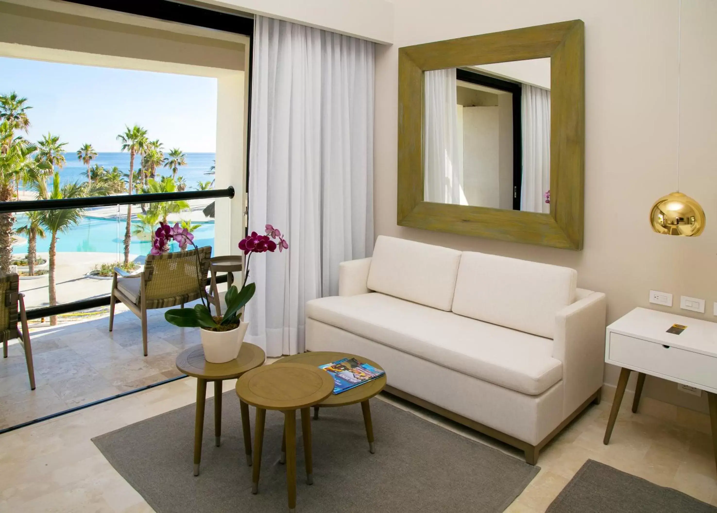 Bed, Seating Area in Paradisus Los Cabos All Inclusive