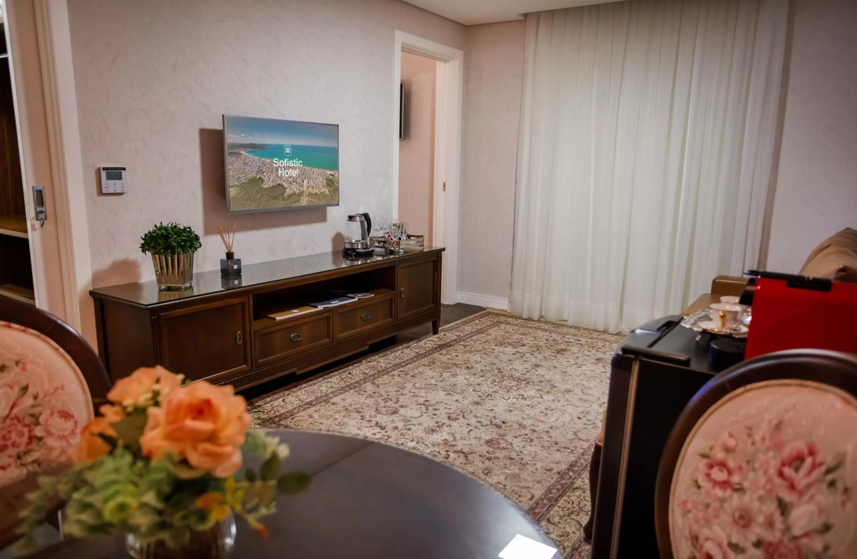 TV and multimedia in Sofistic Hotel