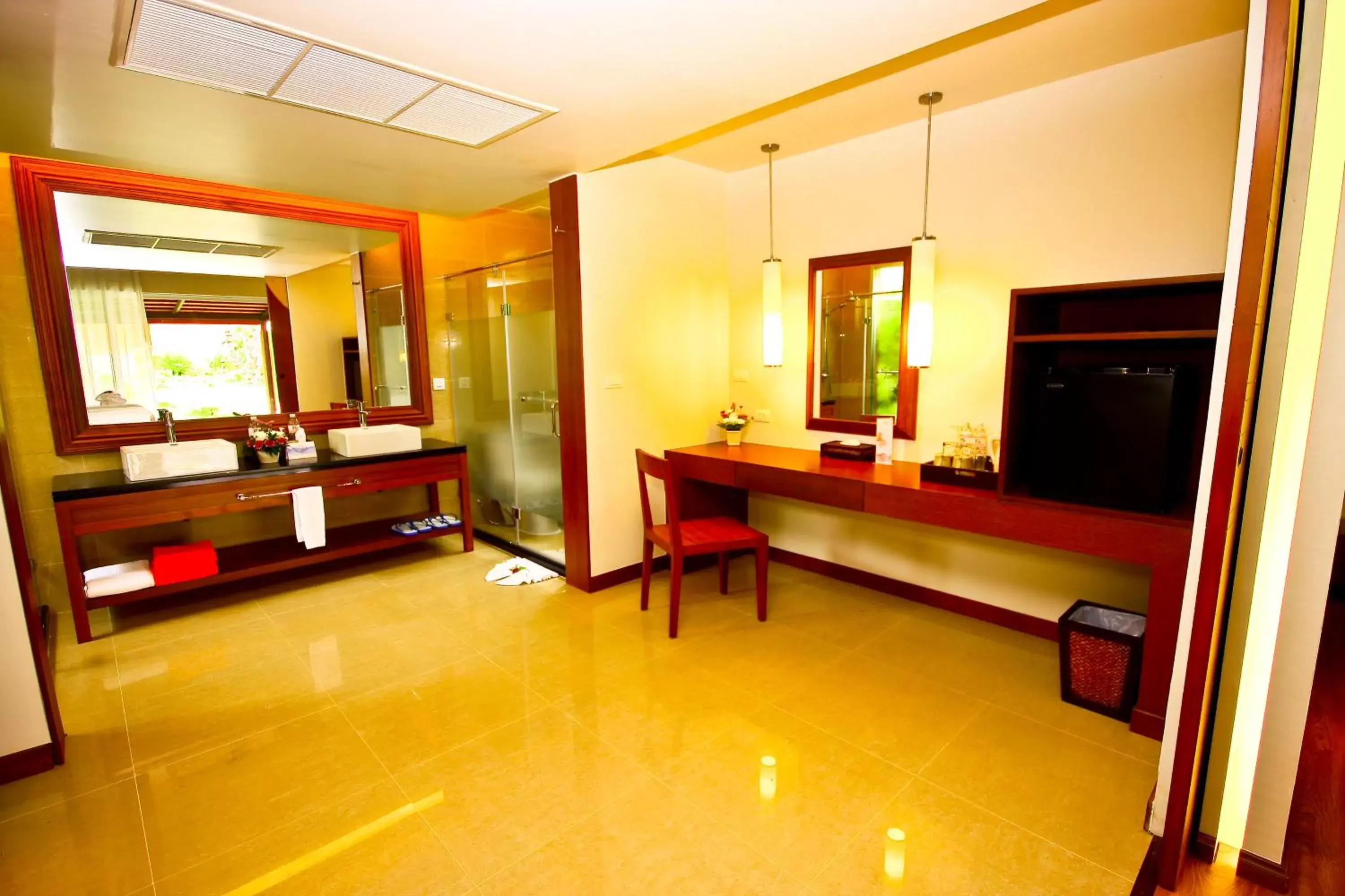 Bathroom, TV/Entertainment Center in Beyond Khaolak