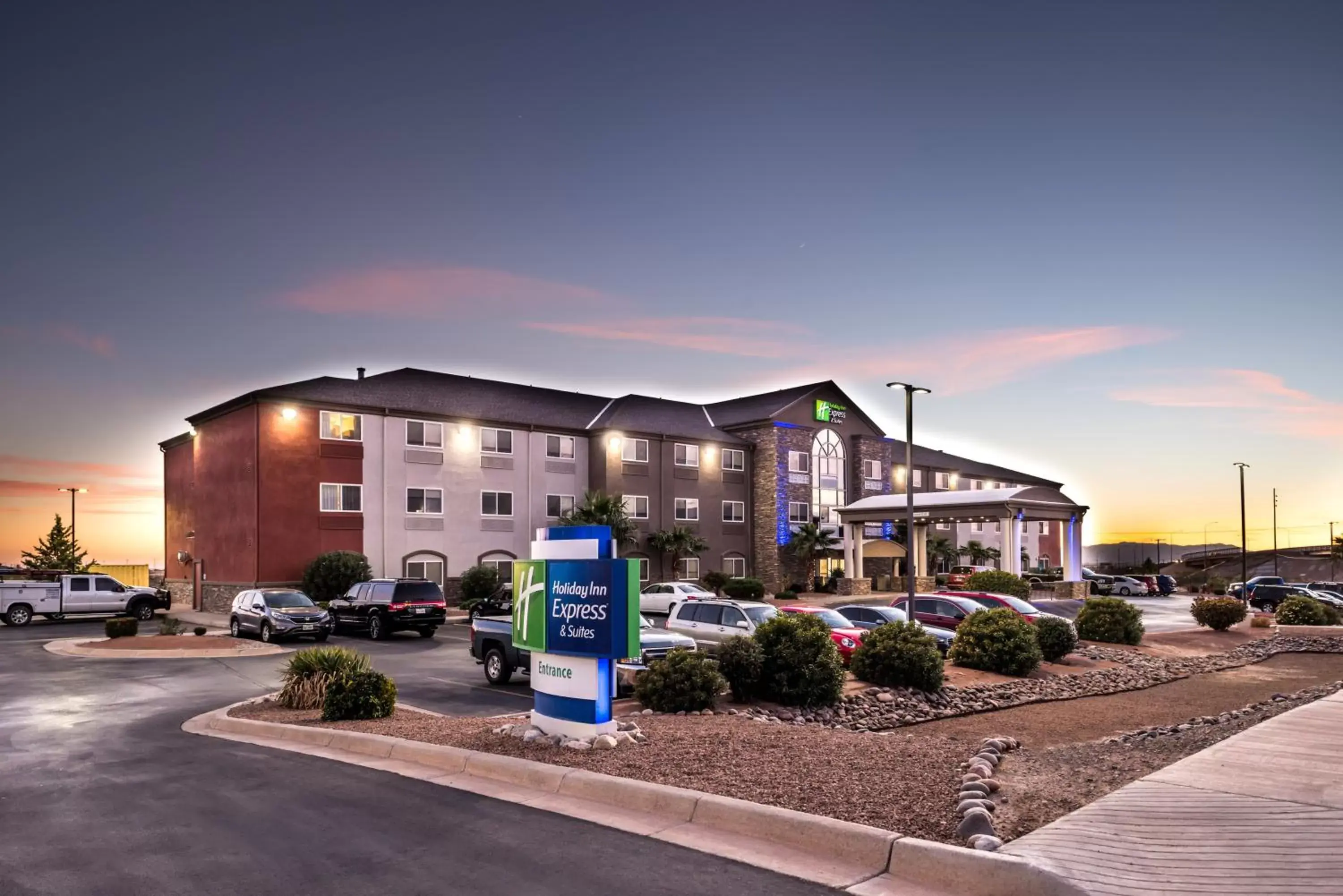 Property Building in Holiday Inn Express & Suites Alamogordo Highway 54/70, an IHG Hotel