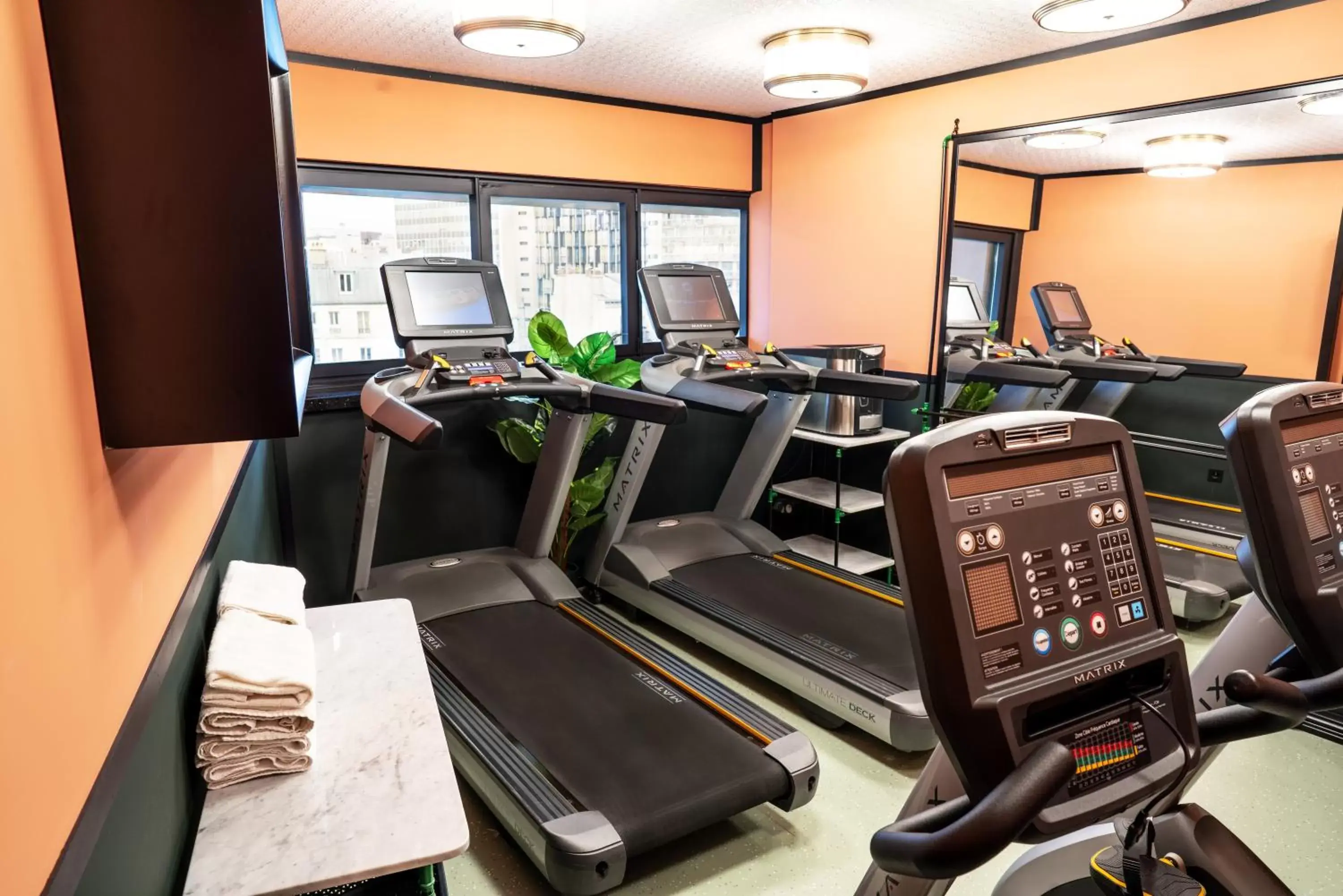 Fitness centre/facilities, Fitness Center/Facilities in The ReMIX Hotel