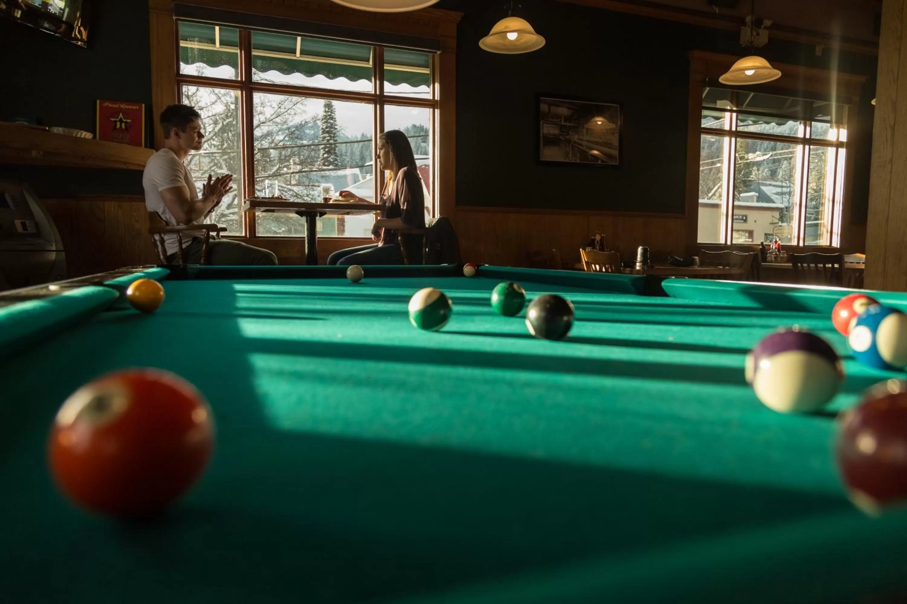 Restaurant/places to eat in The Flying Steamshovel Inn