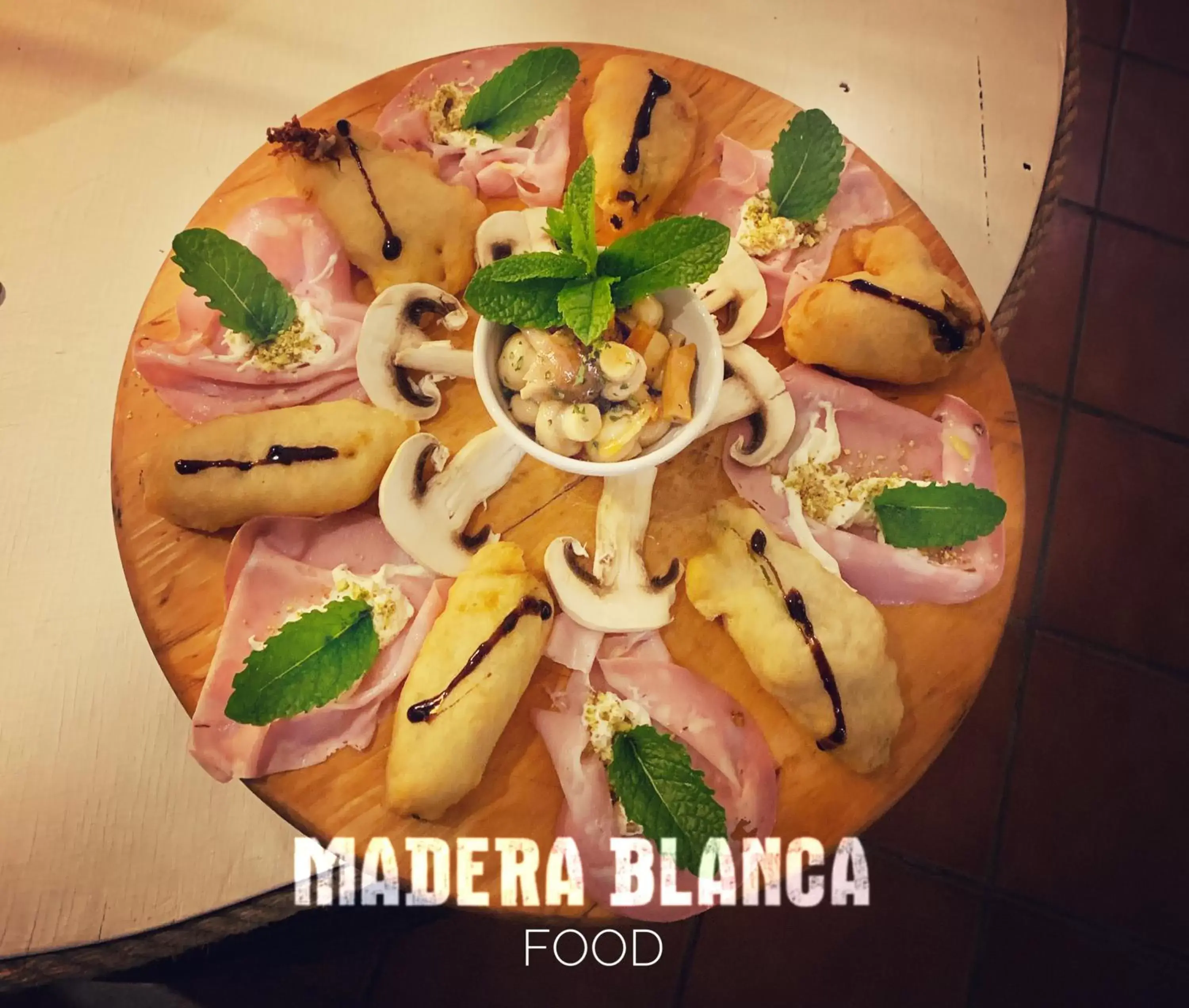 Food in Madera Blanca