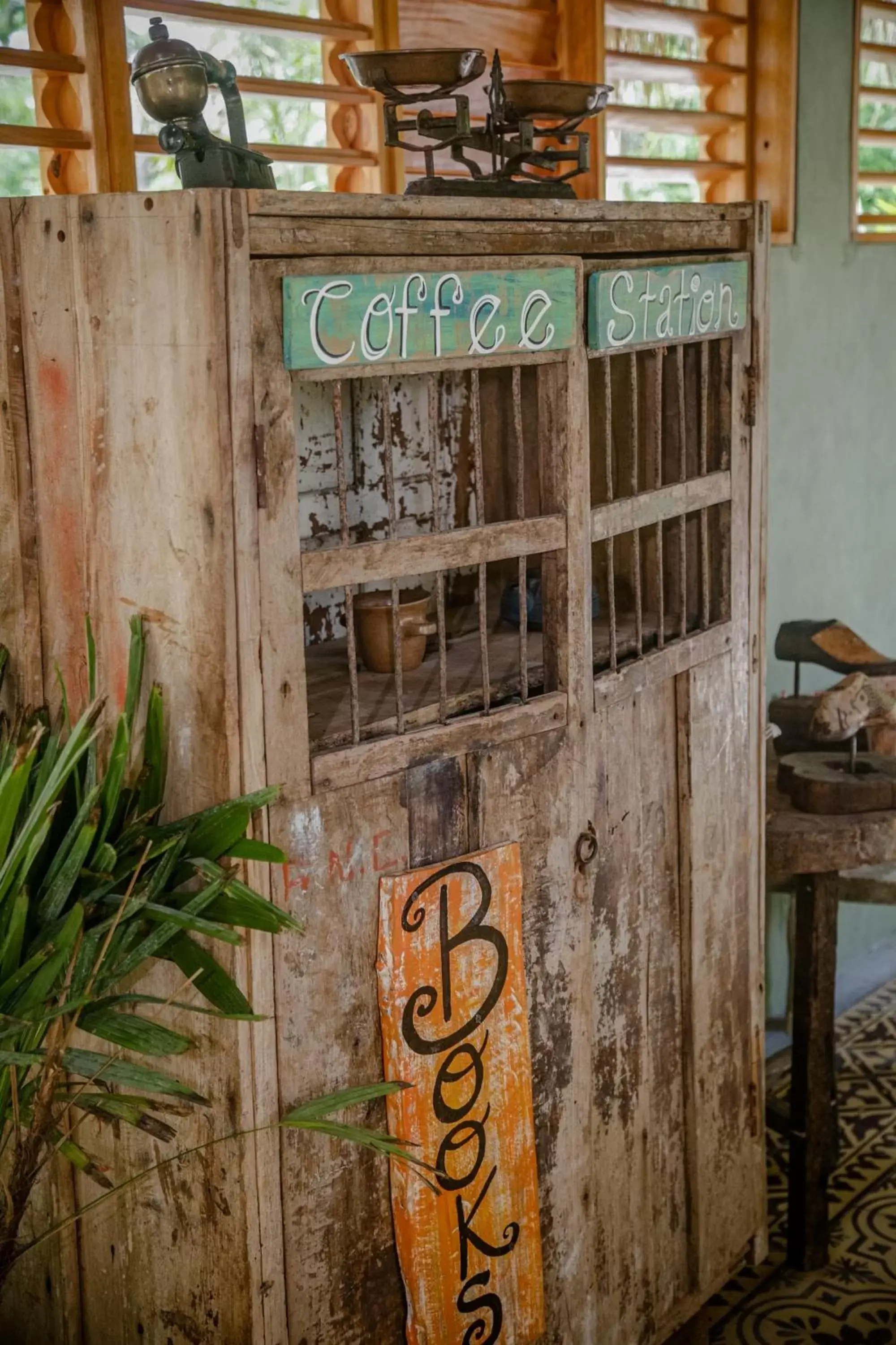Coffee/tea facilities, Property Logo/Sign in Alma de Zorro