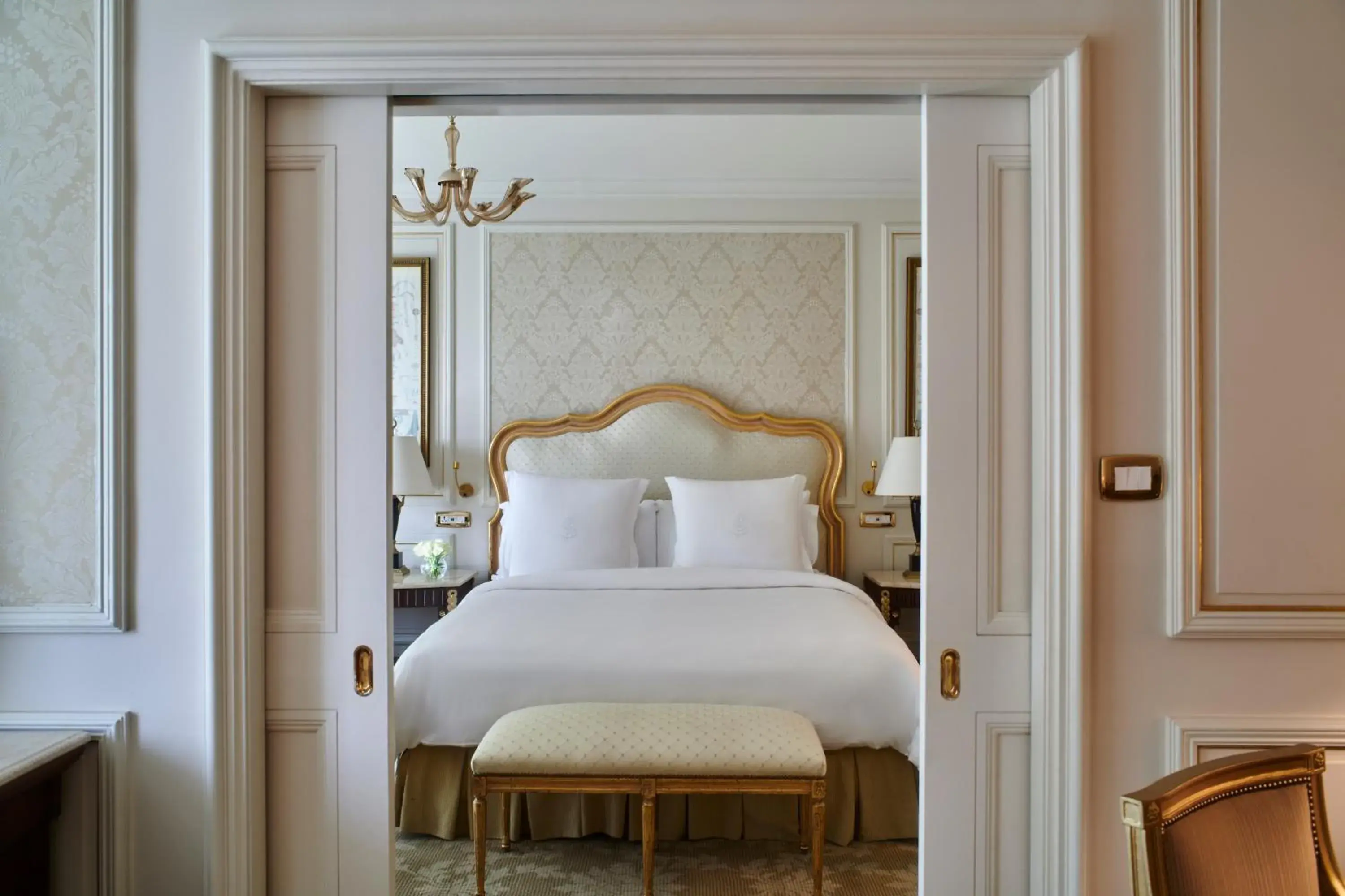 Bedroom, Bed in Four Seasons Cairo At The First Residence