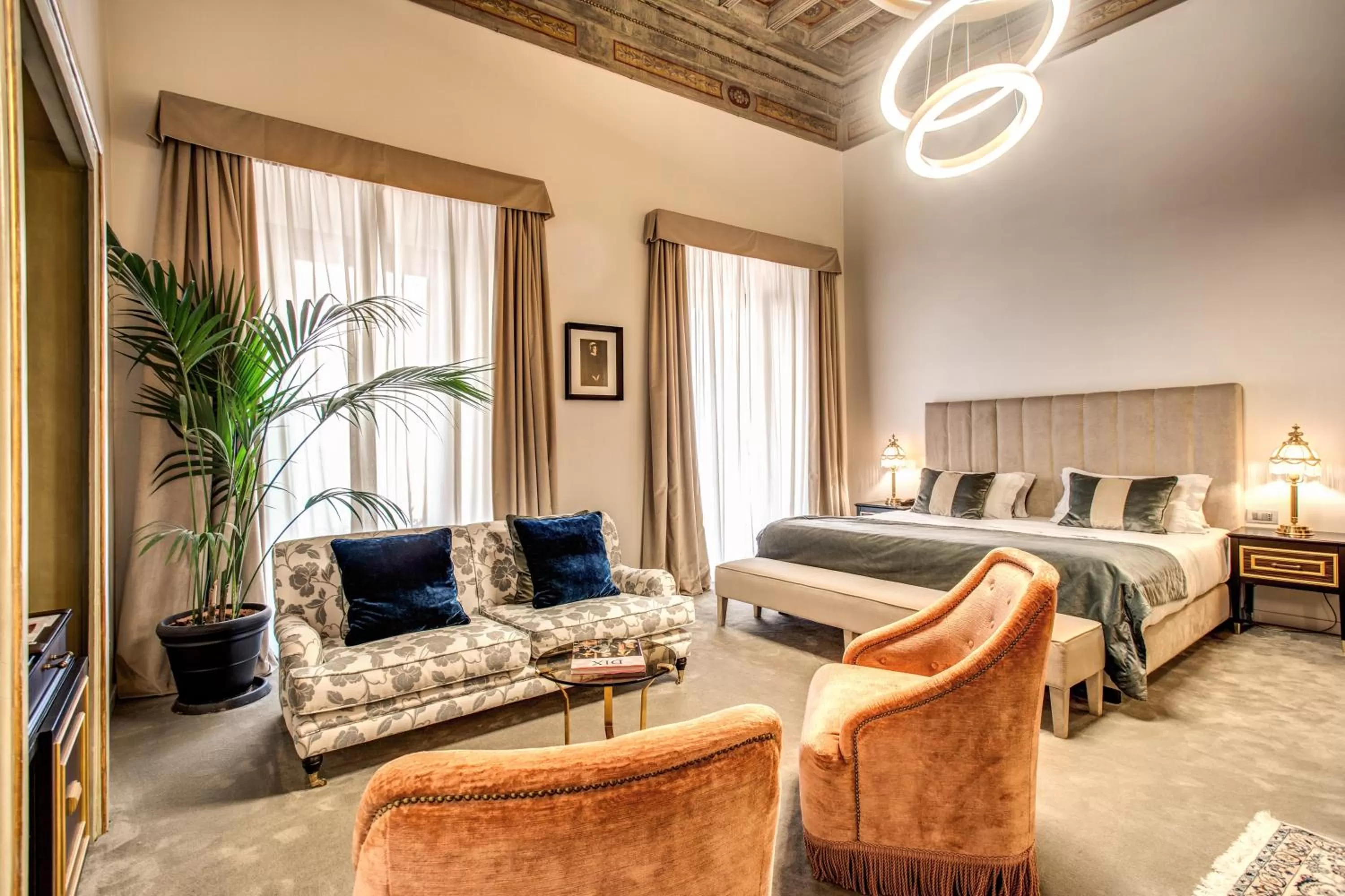 Bed in Martius Private Suites Hotel