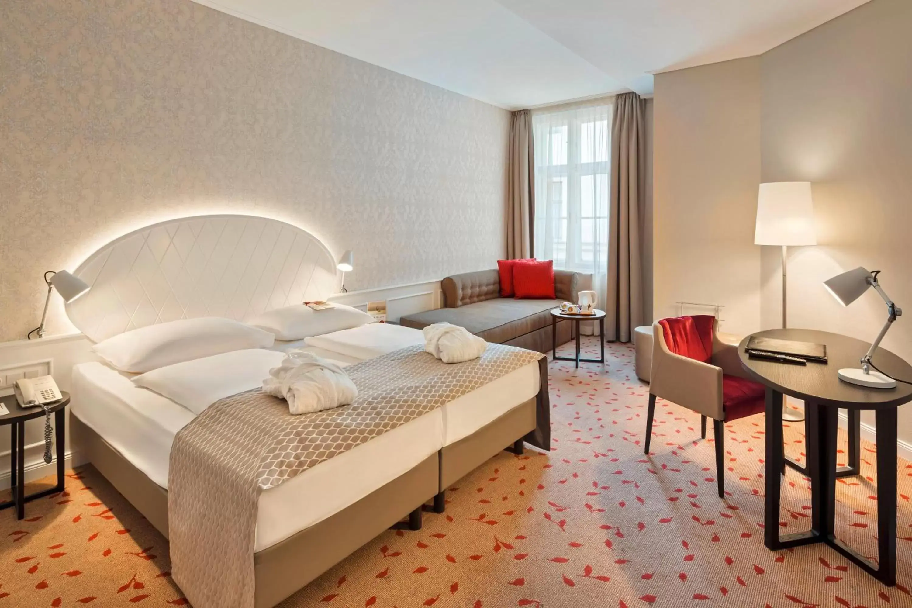 Photo of the whole room, Bed in Hotel Rathauspark Wien, a member of Radisson Individuals