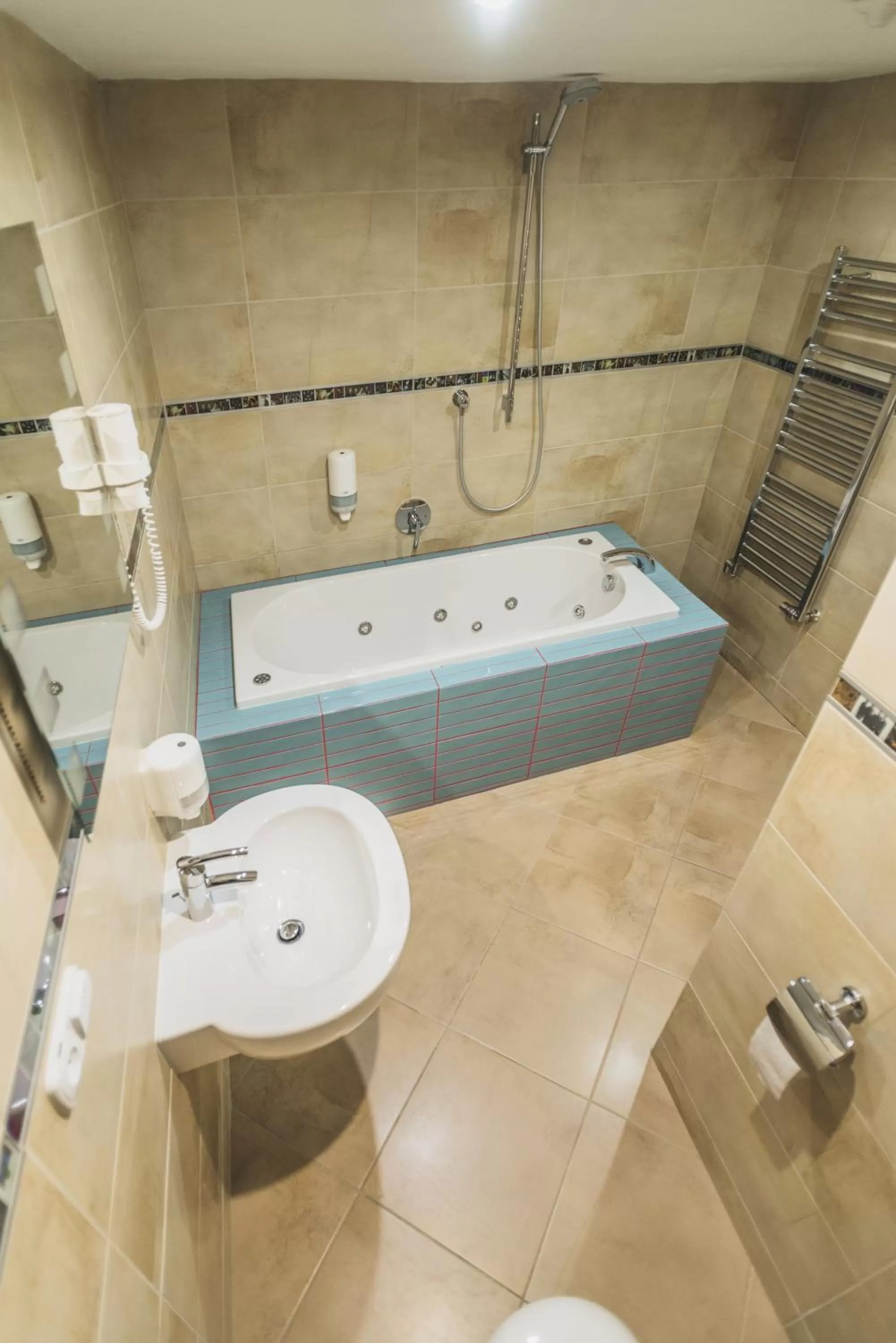 Bathroom in Hotel Muza