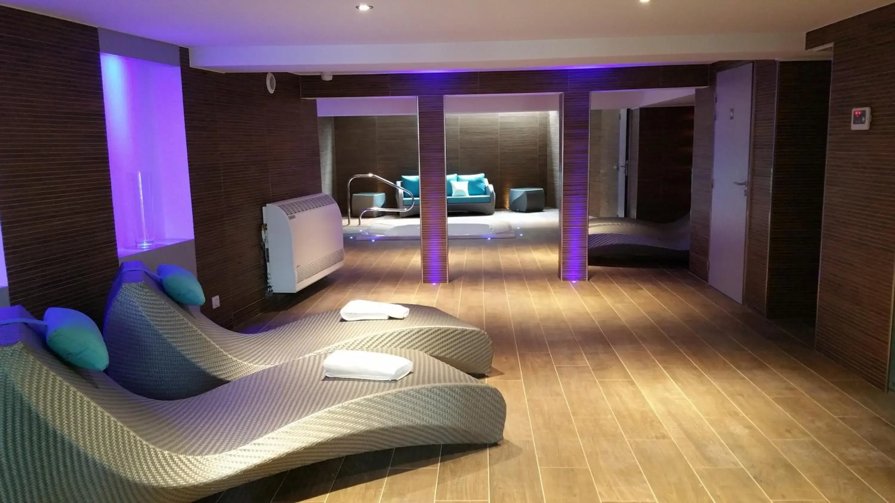 Spa and wellness centre/facilities, Fitness Center/Facilities in Brit Hotel de Grignan Vichy