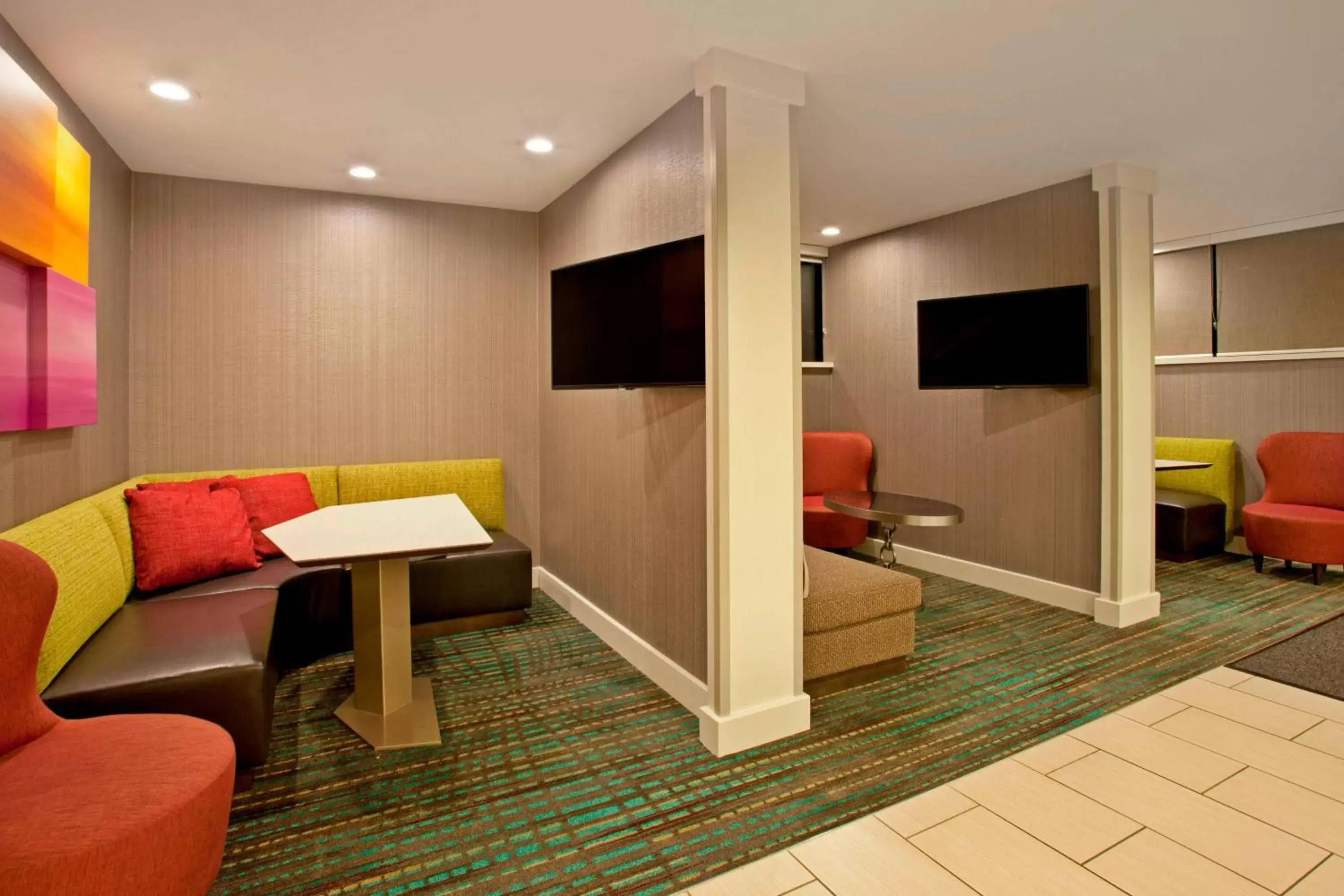 Other, TV/Entertainment Center in Residence Inn by Marriott Portland Airport at Cascade Station
