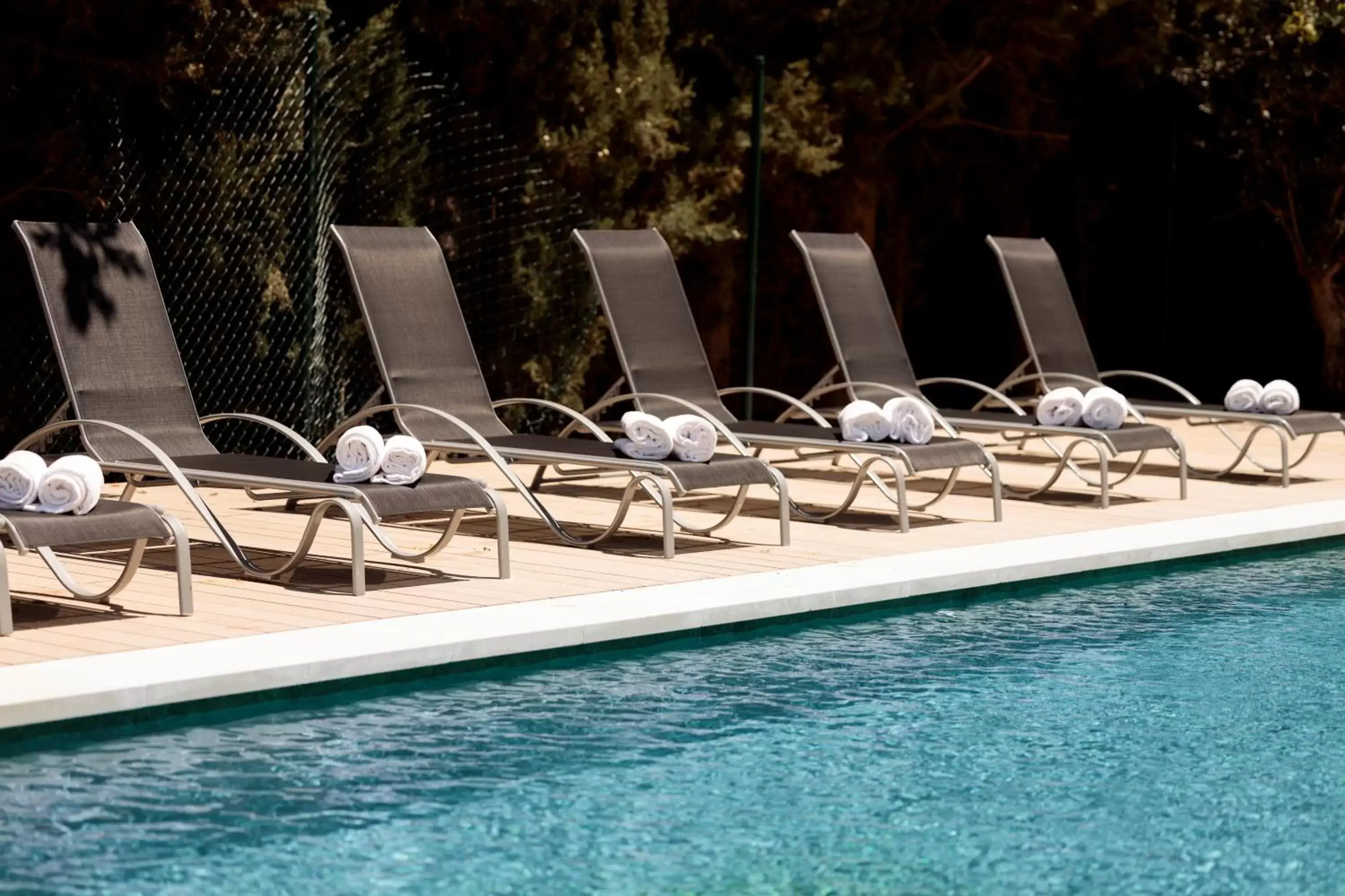 Garden, Swimming Pool in Hotel Pax Guadalajara