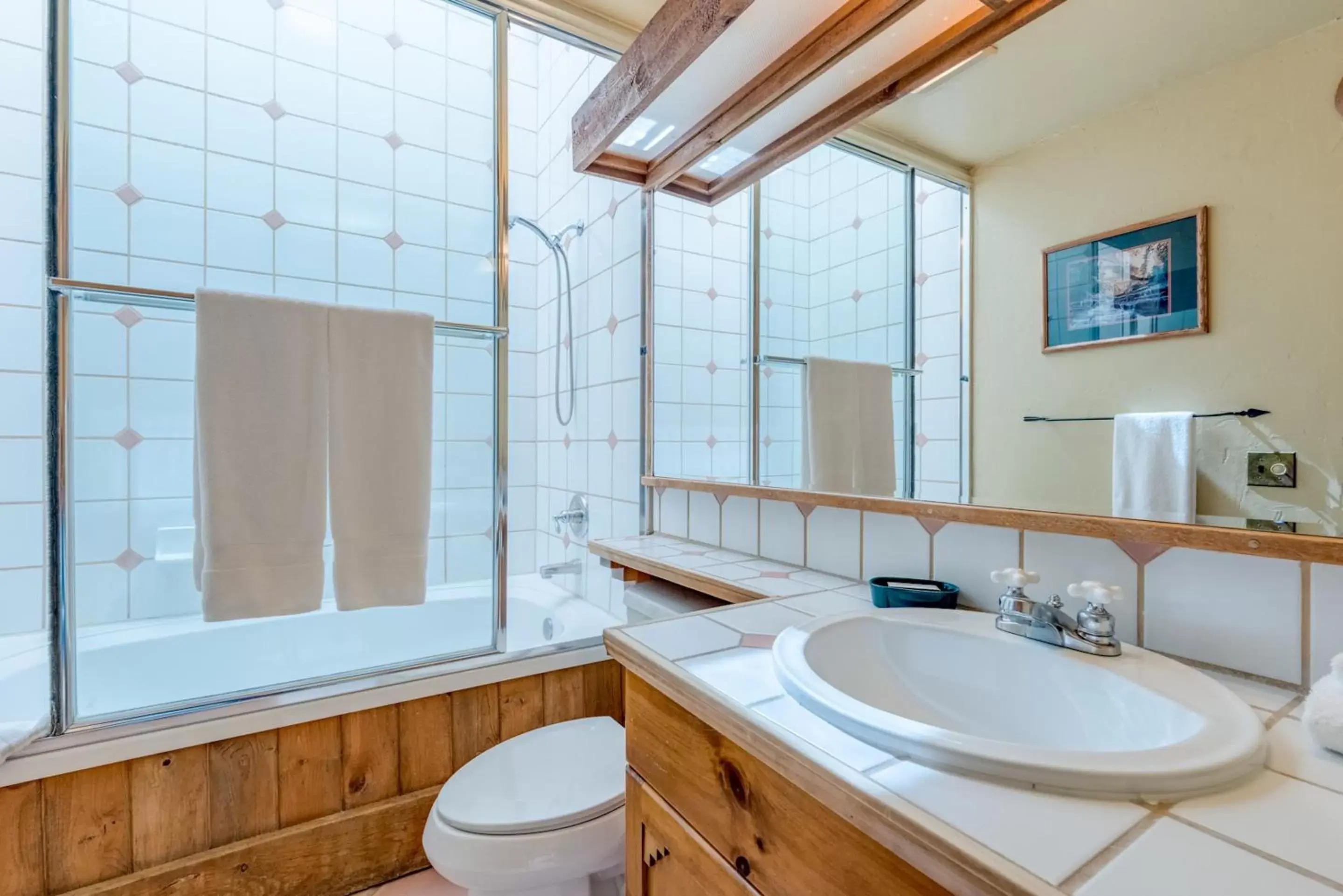 Bathroom in Chipeta Lodge