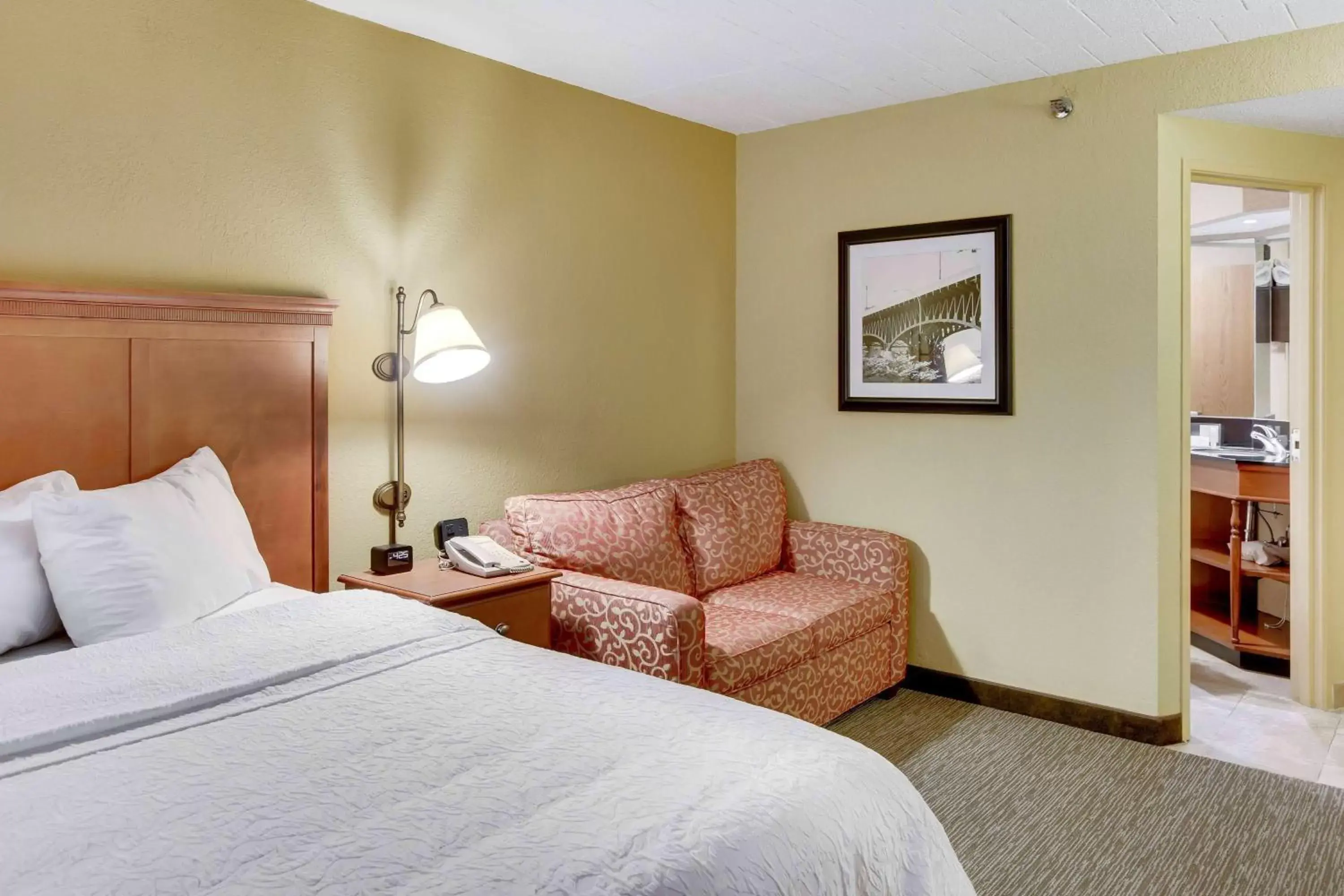 Photo of the whole room, Bed in Wingate by Wyndham Cranberry