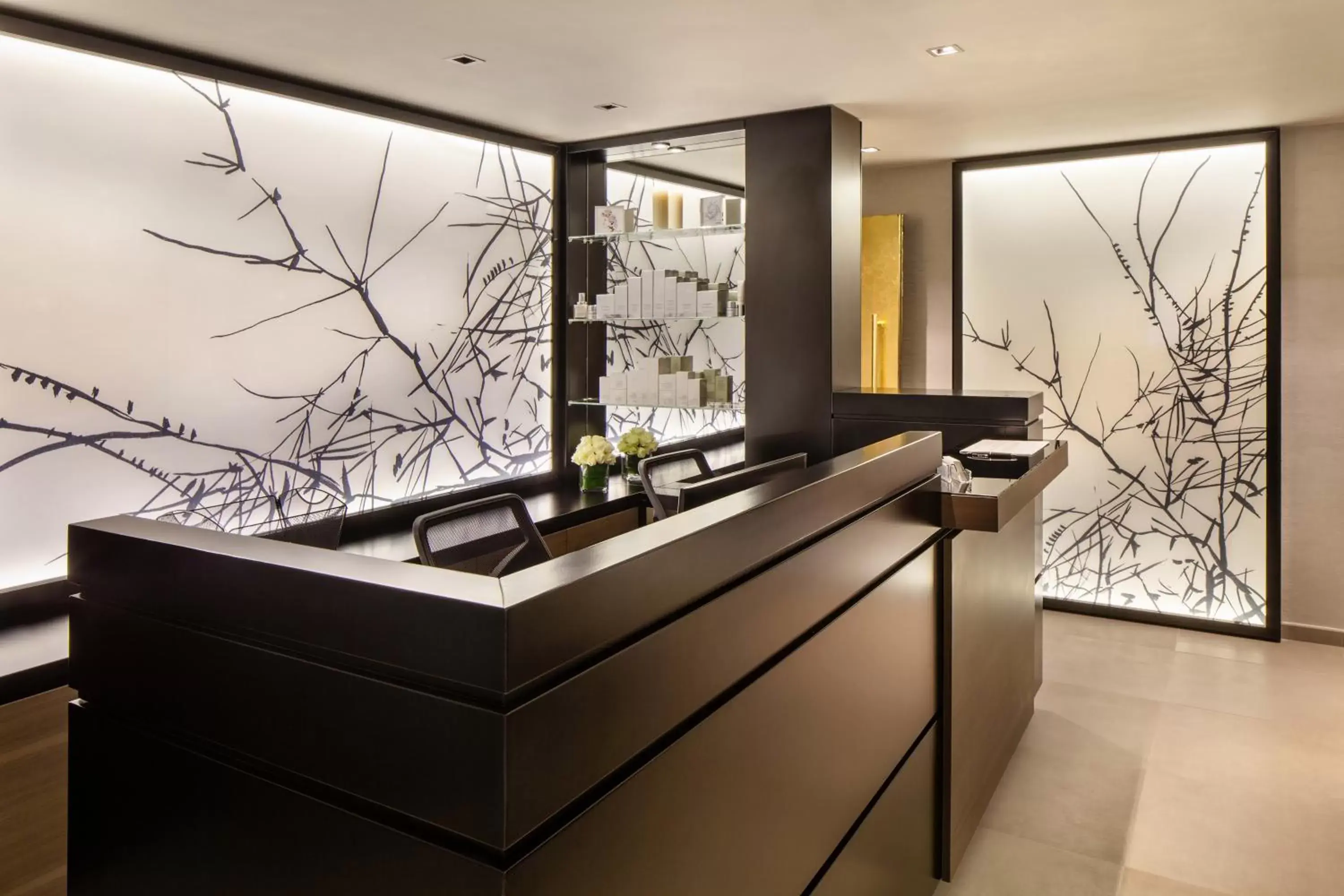 Massage, Lobby/Reception in Baglioni Hotel London - The Leading Hotels of the World