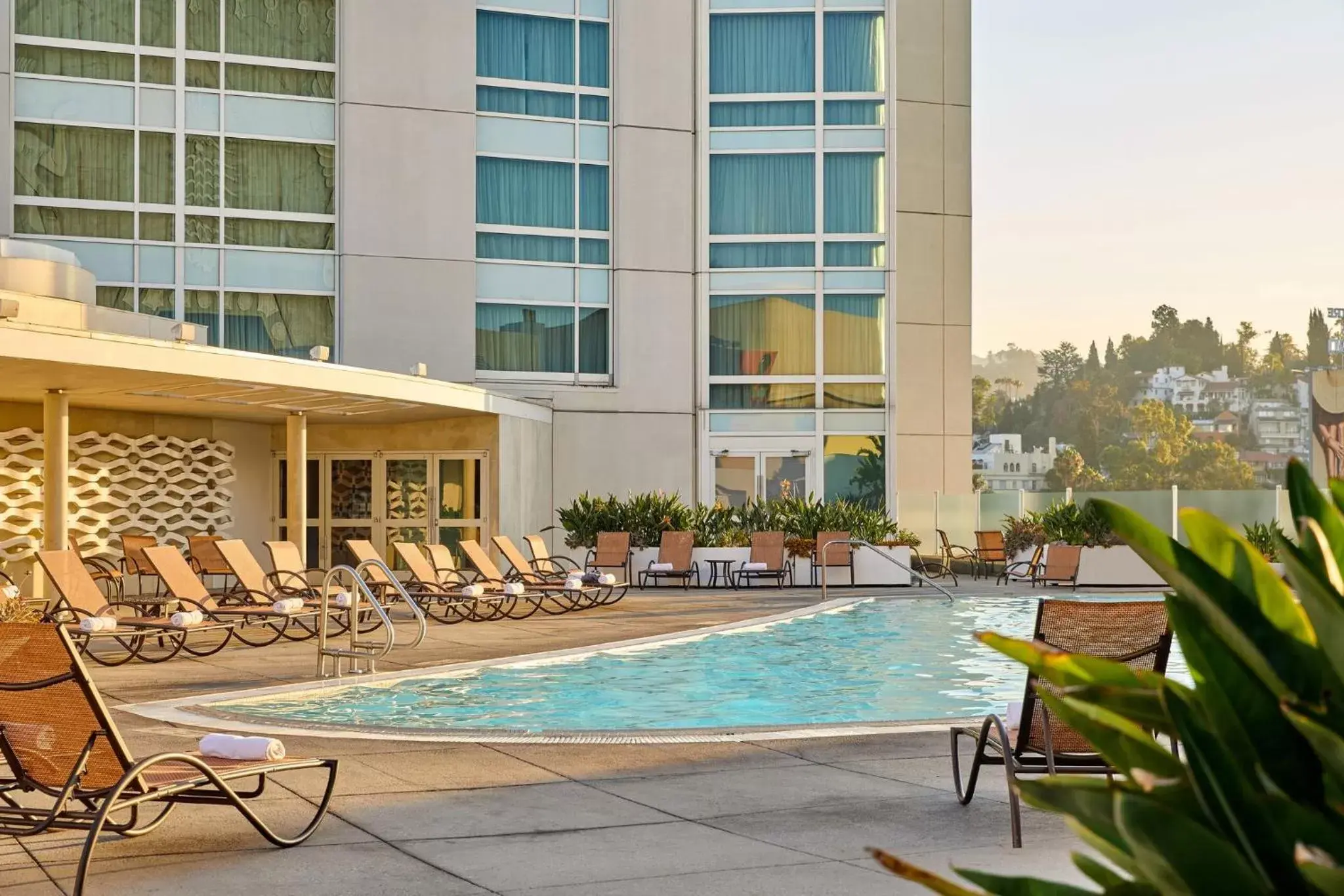 Swimming Pool in Loews Hollywood Hotel