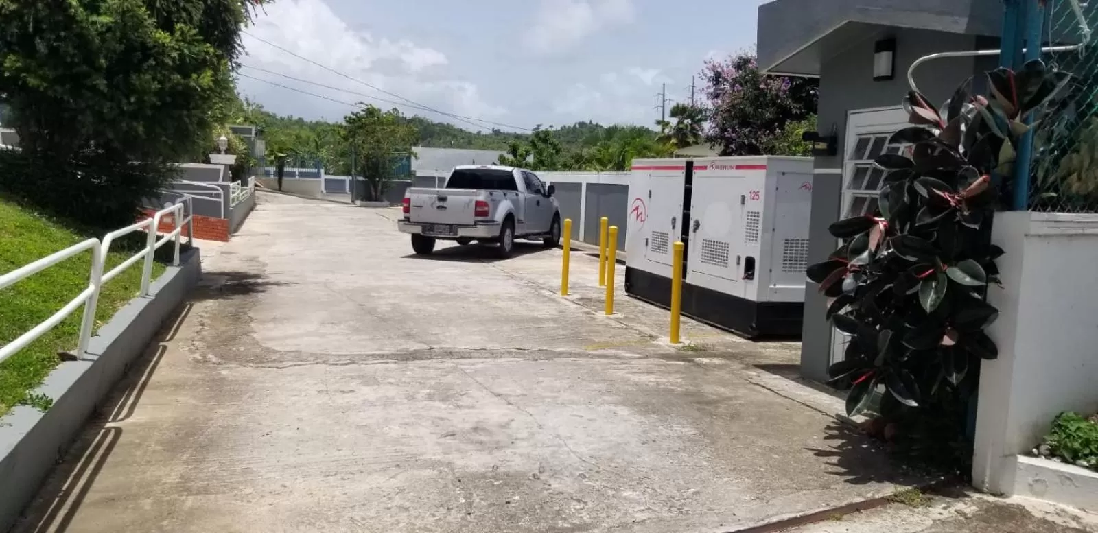 Parking in The Village Inn