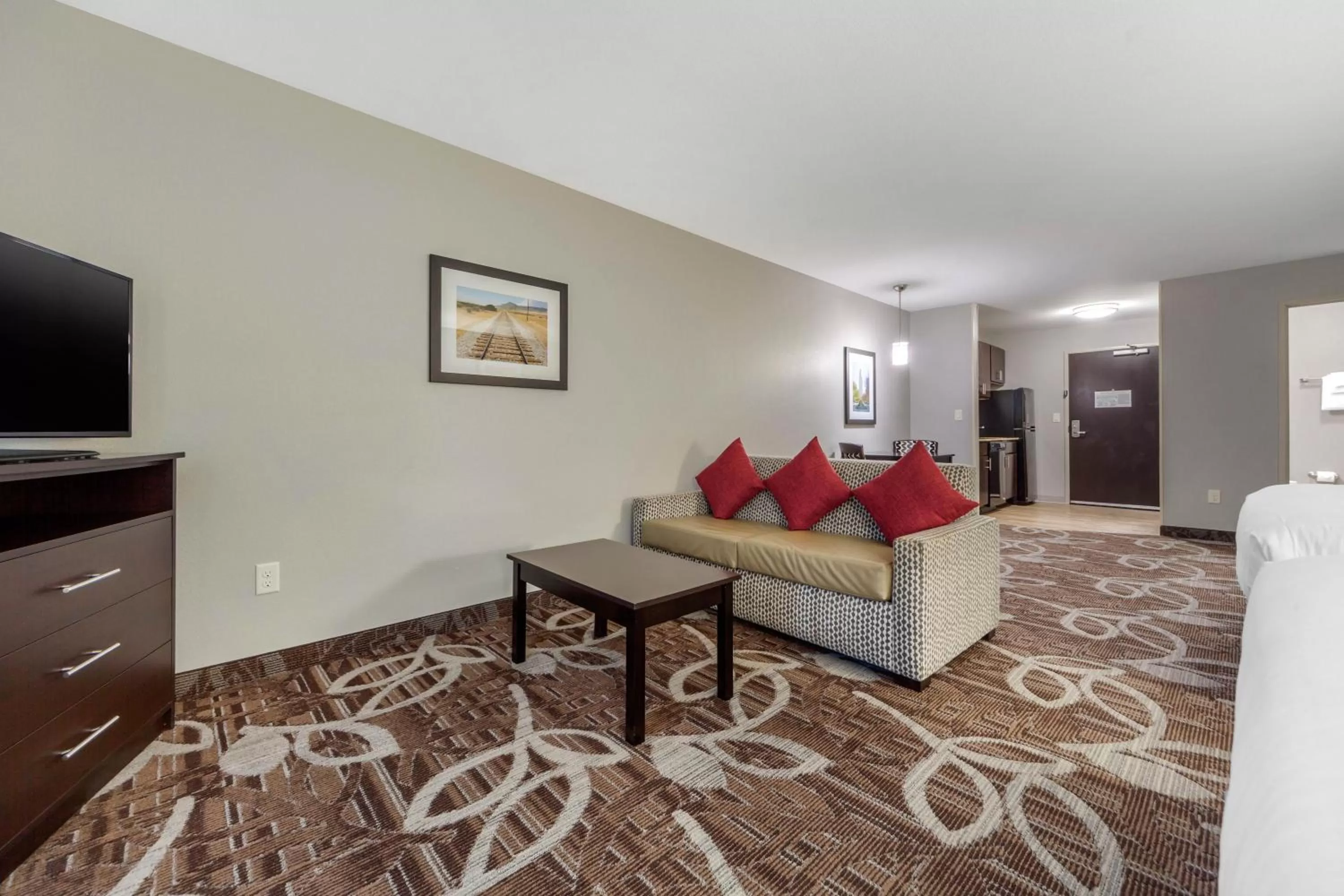 Living room in MainStay Suites Lincoln University Area