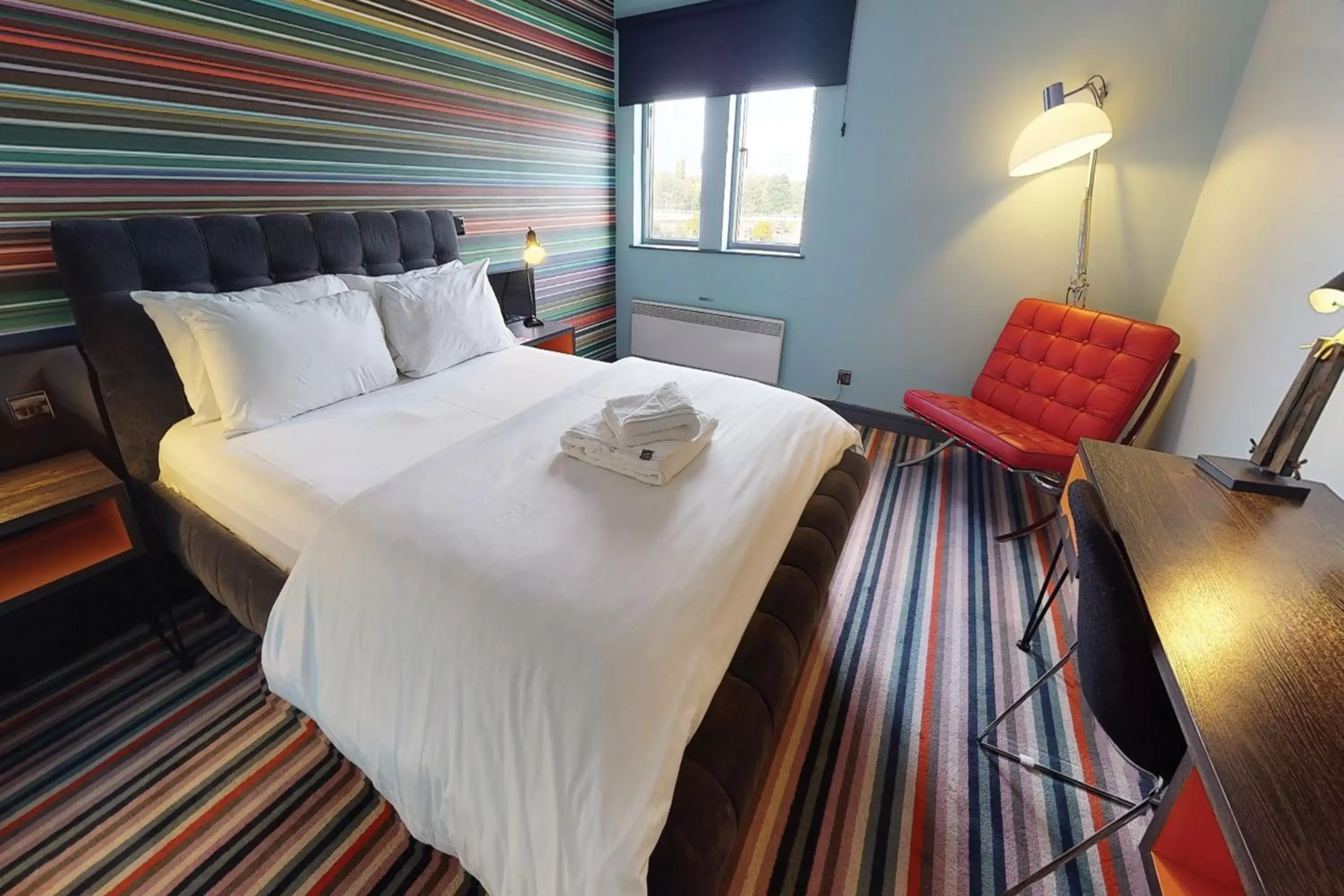 Bedroom, Bed in Village Hotel Birmingham Dudley