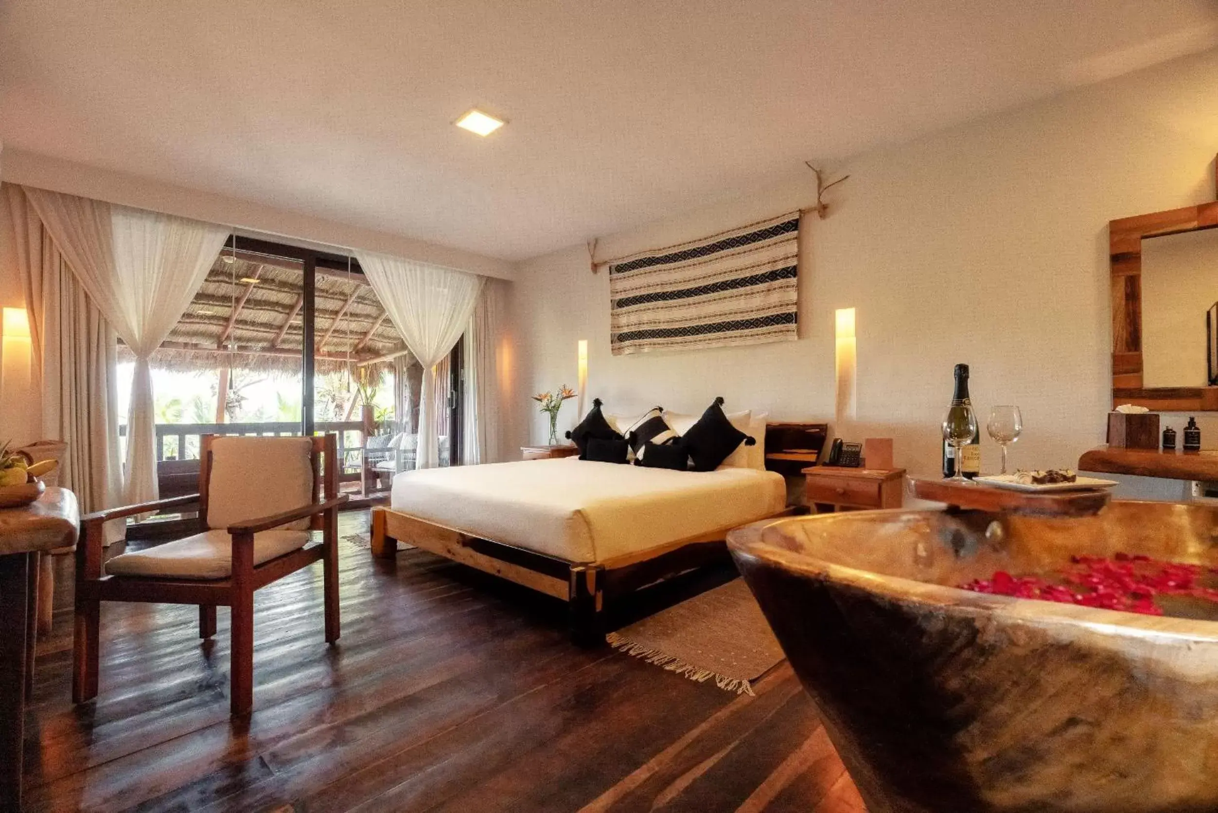 Bed in Kanan Tulum - Adults Only