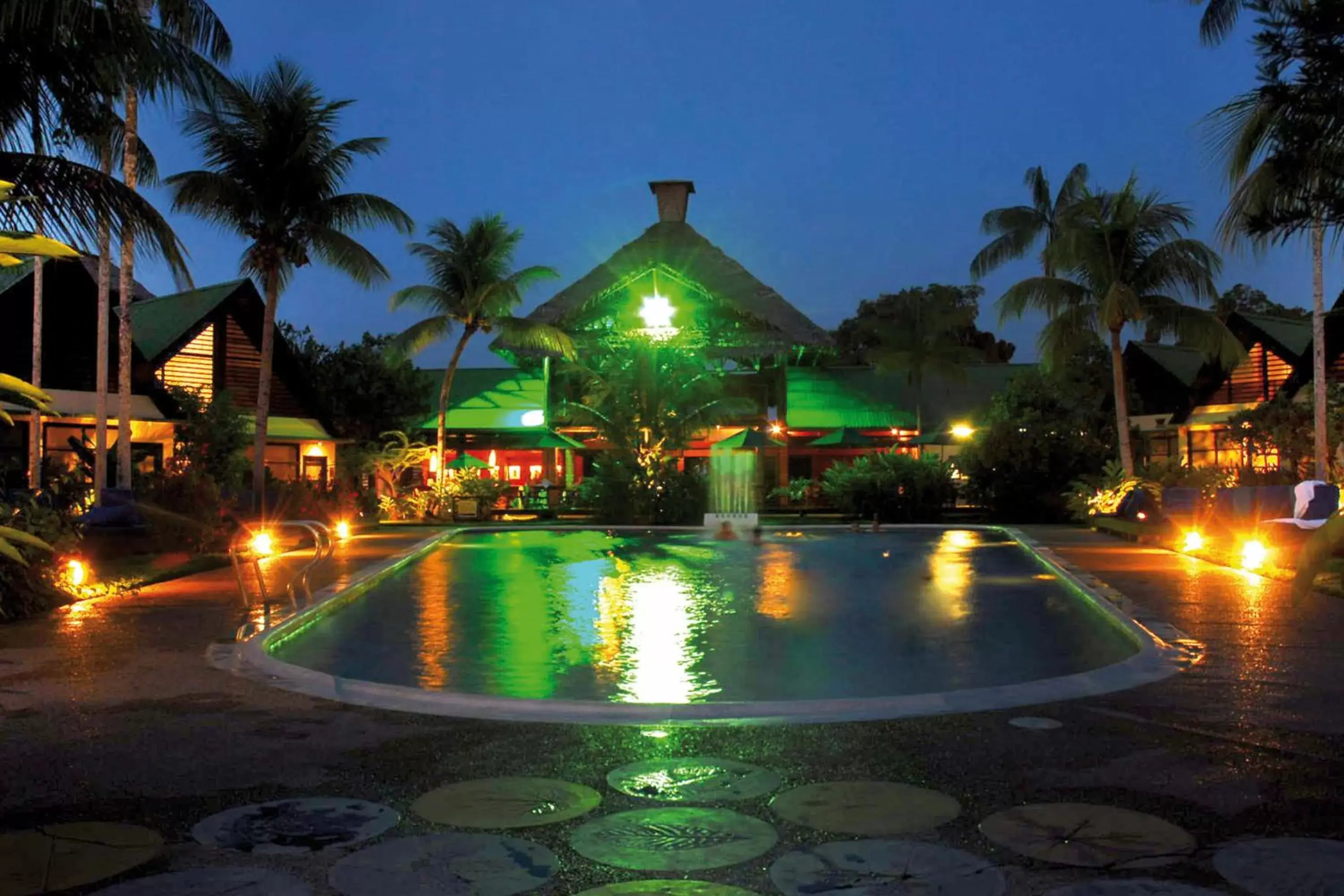 Swimming Pool in Decameron Decalodge Ticuna