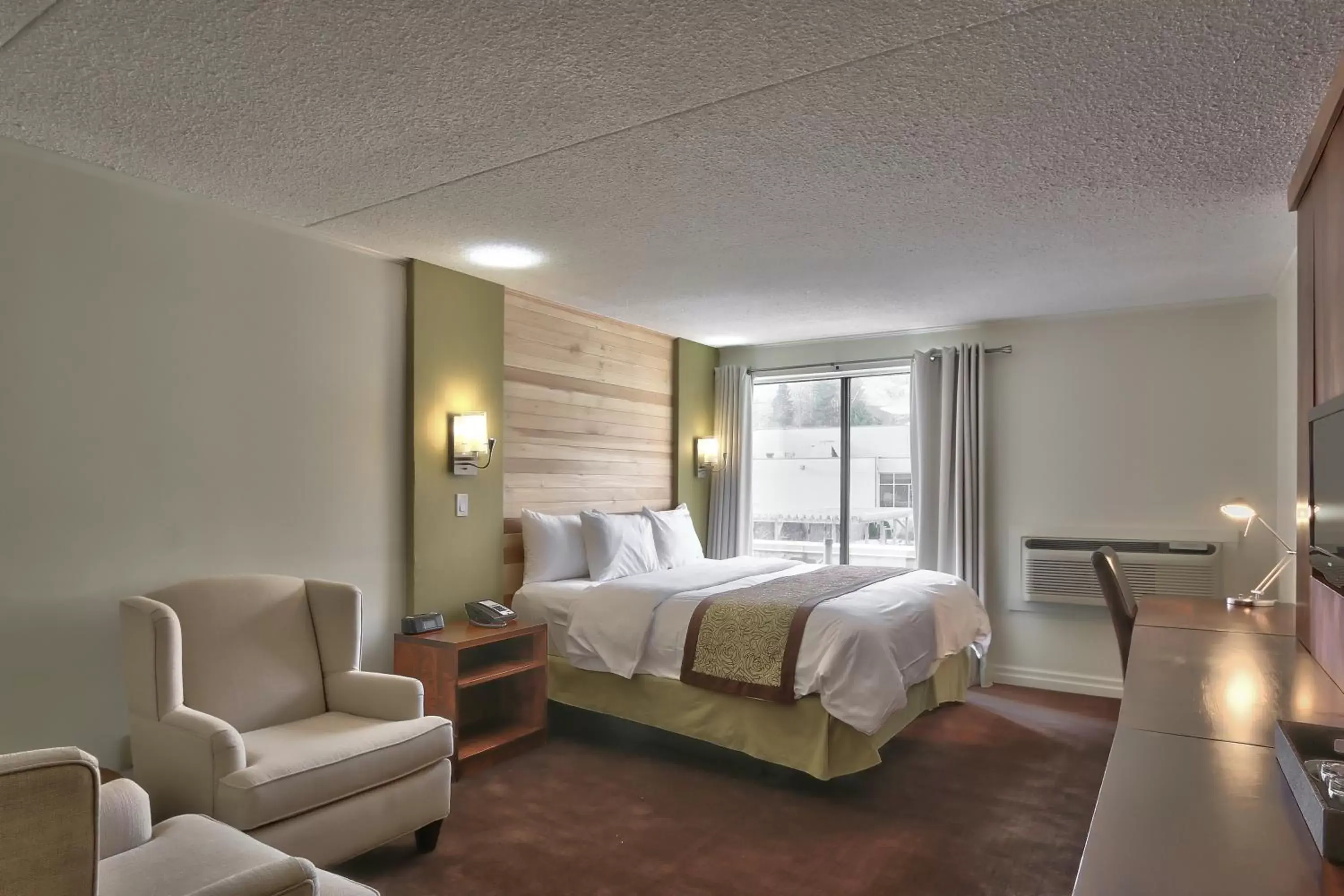 King Room in Blue Mountain Resort Inn