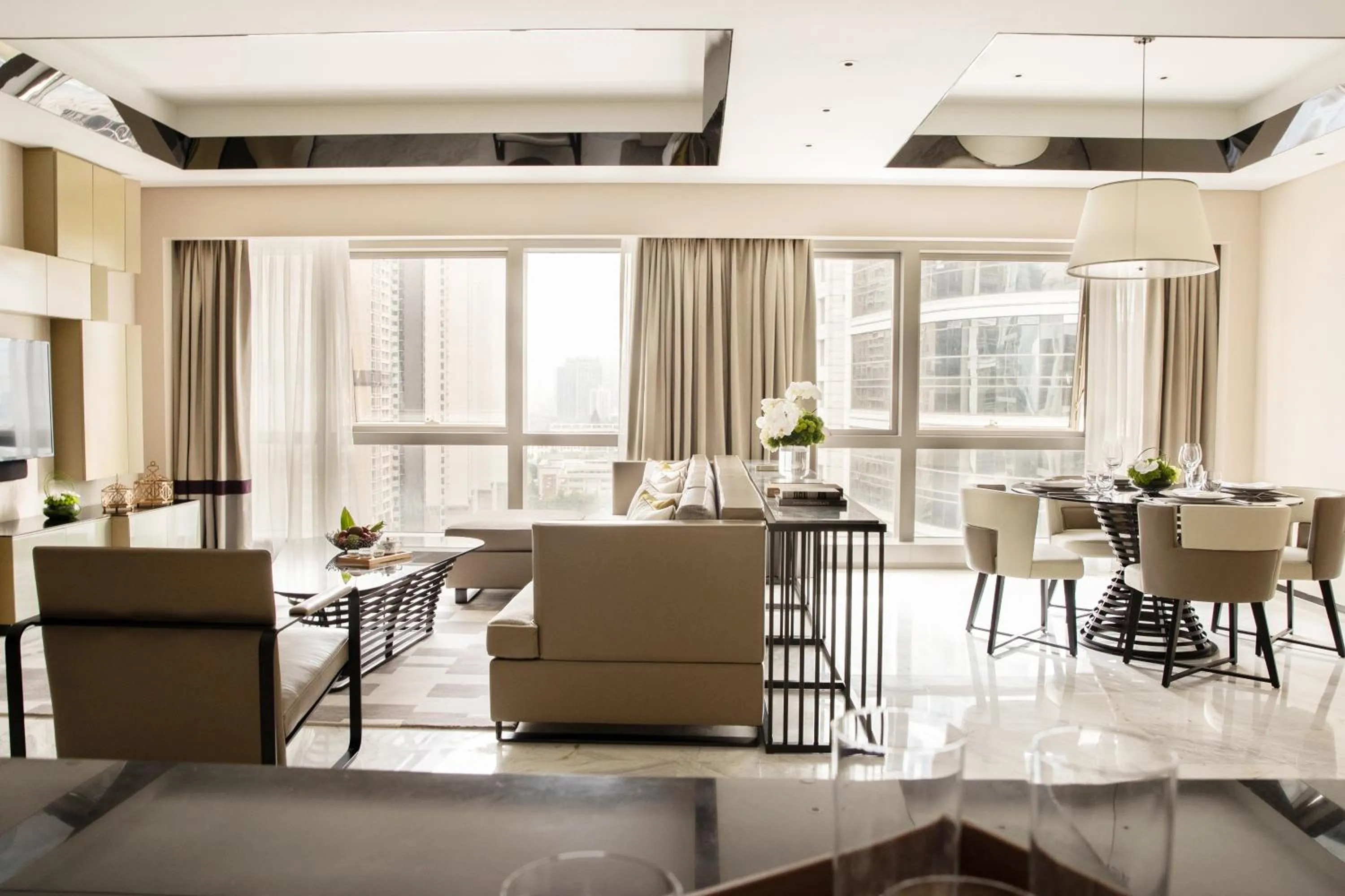 Dining area in Jumeirah Living Guangzhou