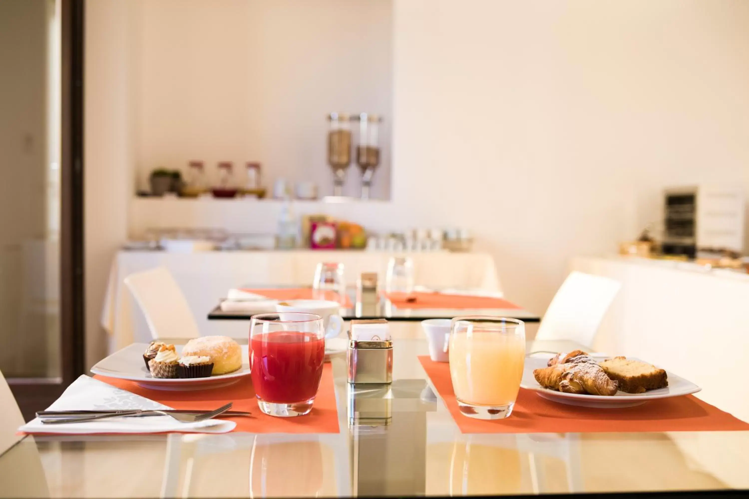 Breakfast, Restaurant/Places to Eat in Di Sabatino Resort - Suite Apartments & Spa