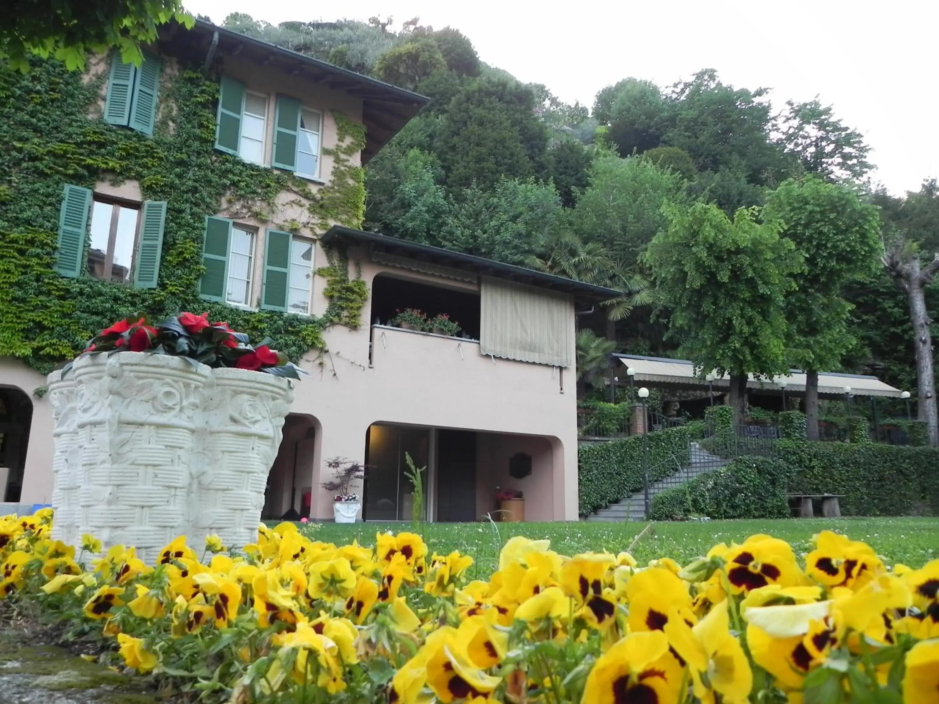 Facade/entrance, Property Building in Hotel Terzo Crotto