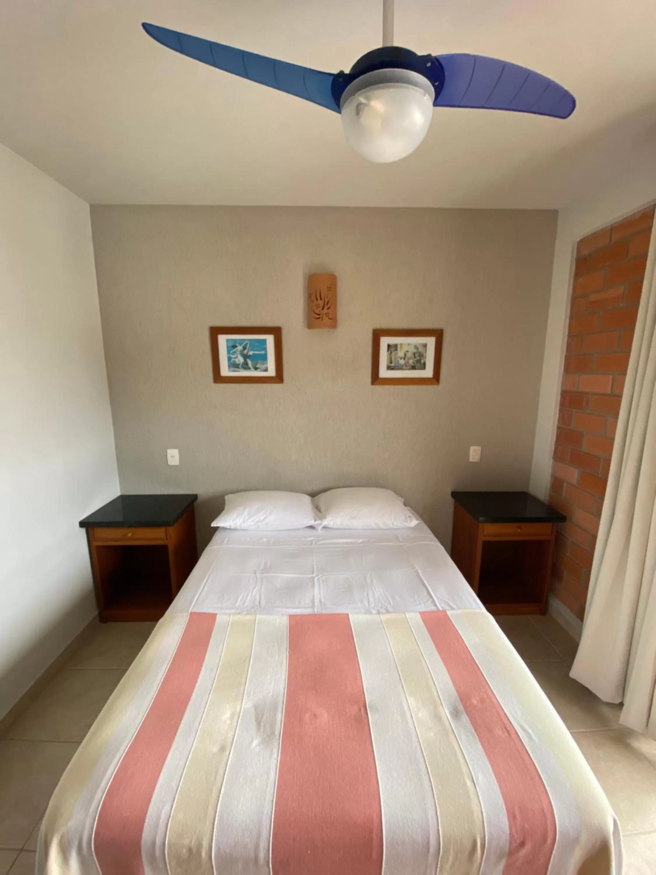 Bed in Canto Leste Pousada