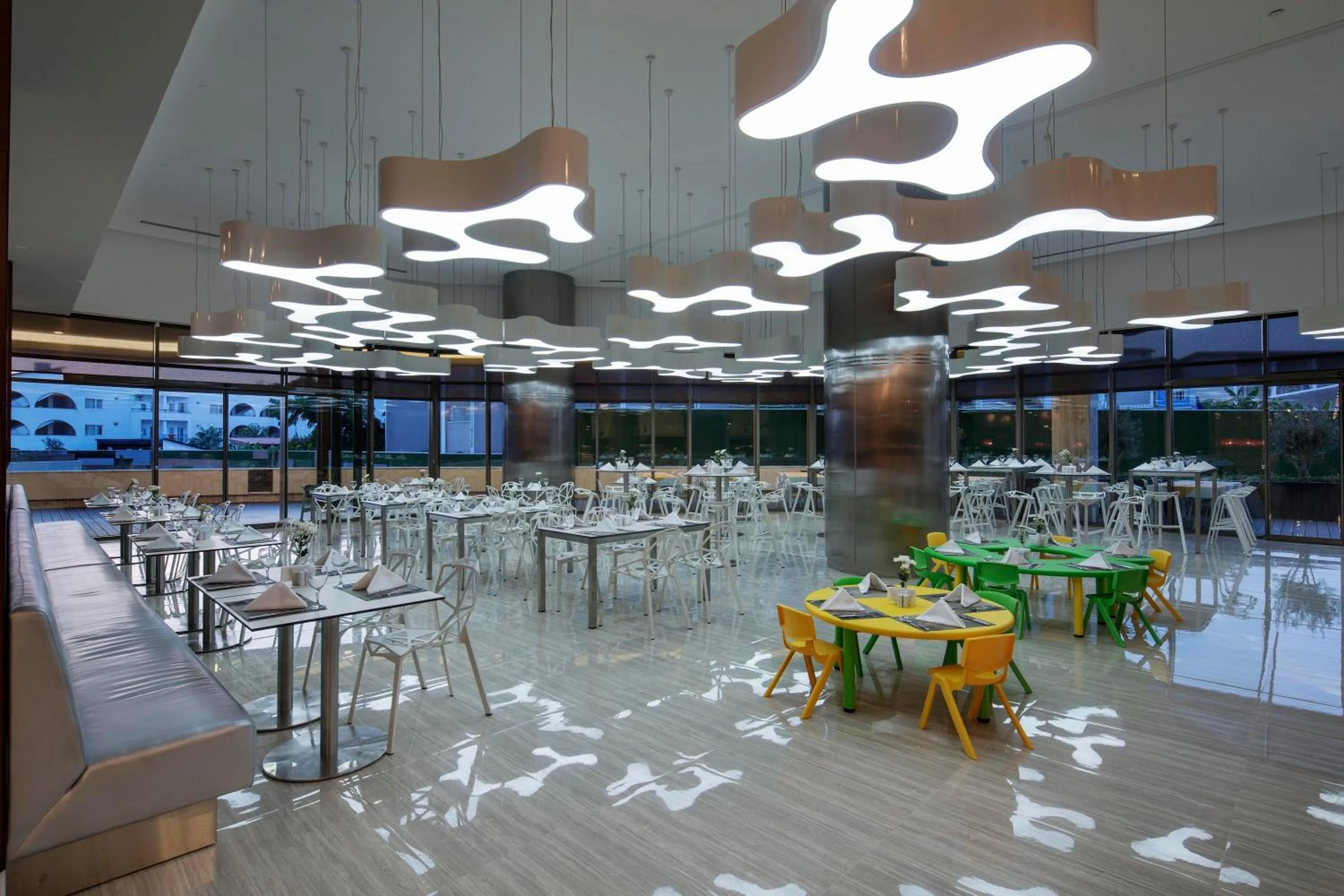 Restaurant/places to eat in The Sense Deluxe