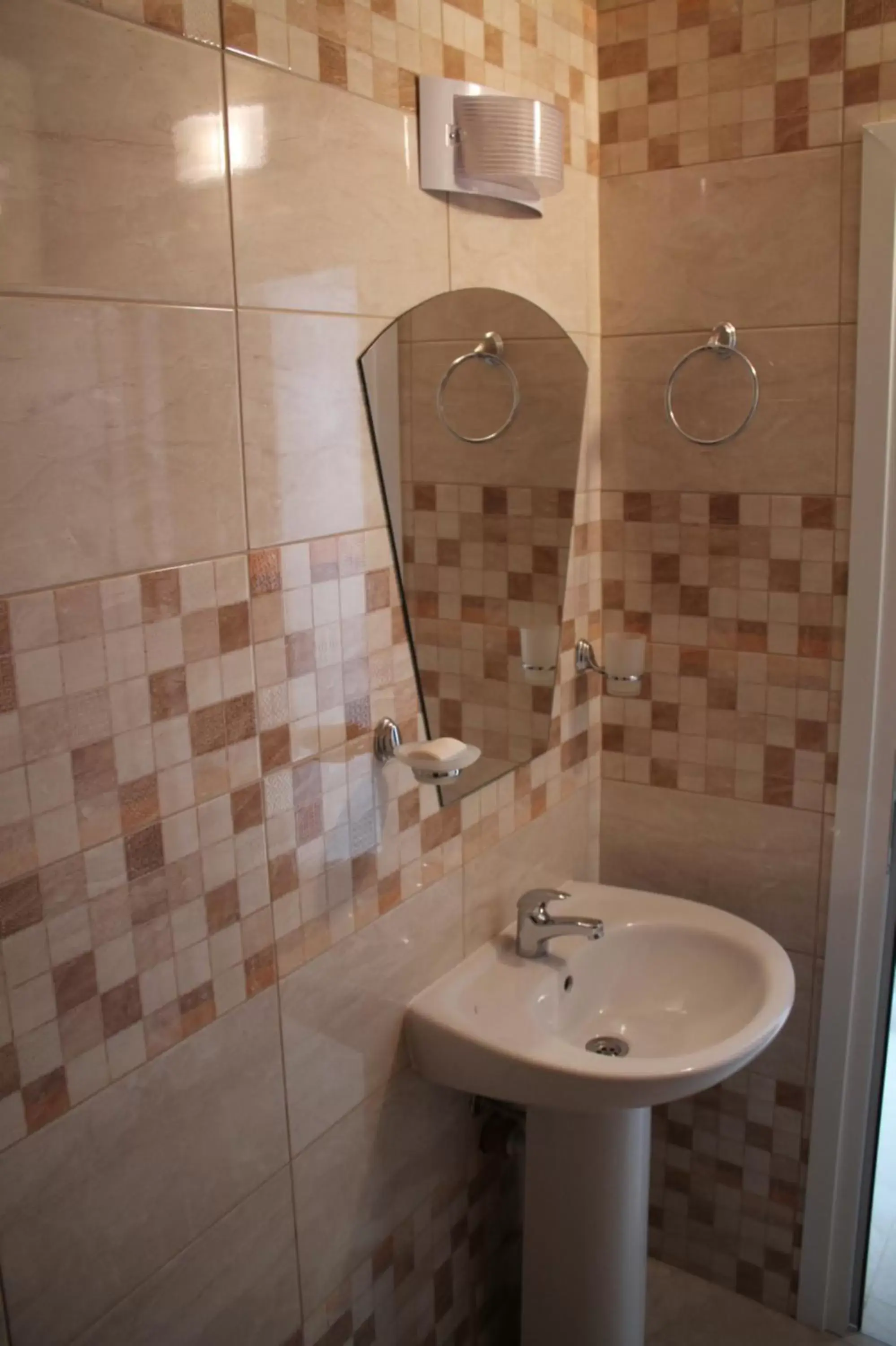 Single Room - single occupancy in Tiara Hotel Single Room - single occupancy in Tiara Hotel