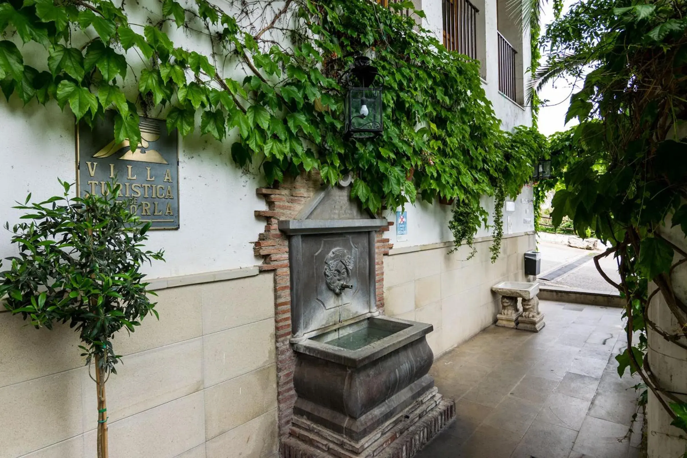 Facade/entrance in Villa Turistica de Cazorla