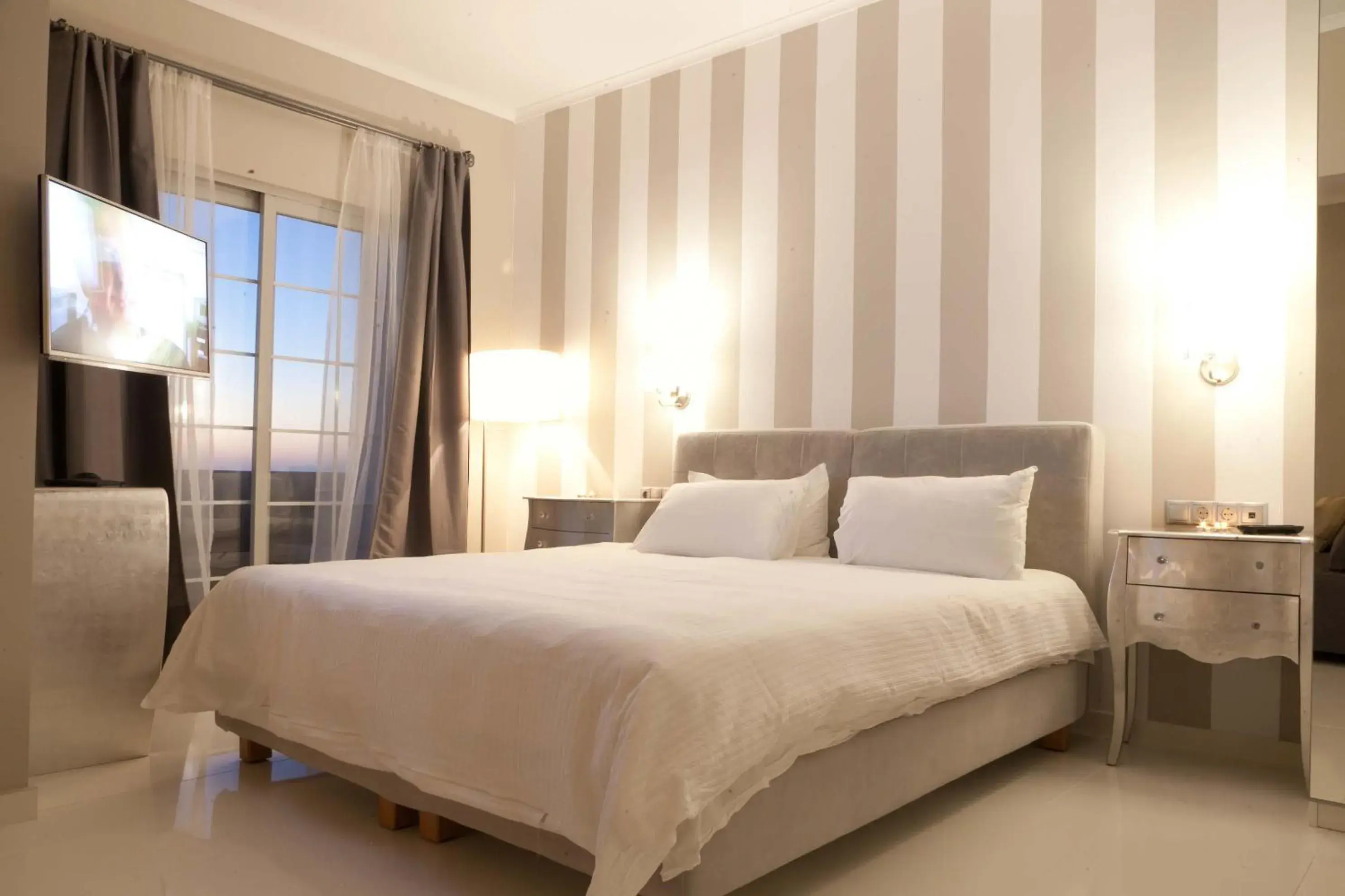 Superior Luxurious Suite with Sea view in Georgioupolis Beach Hotel