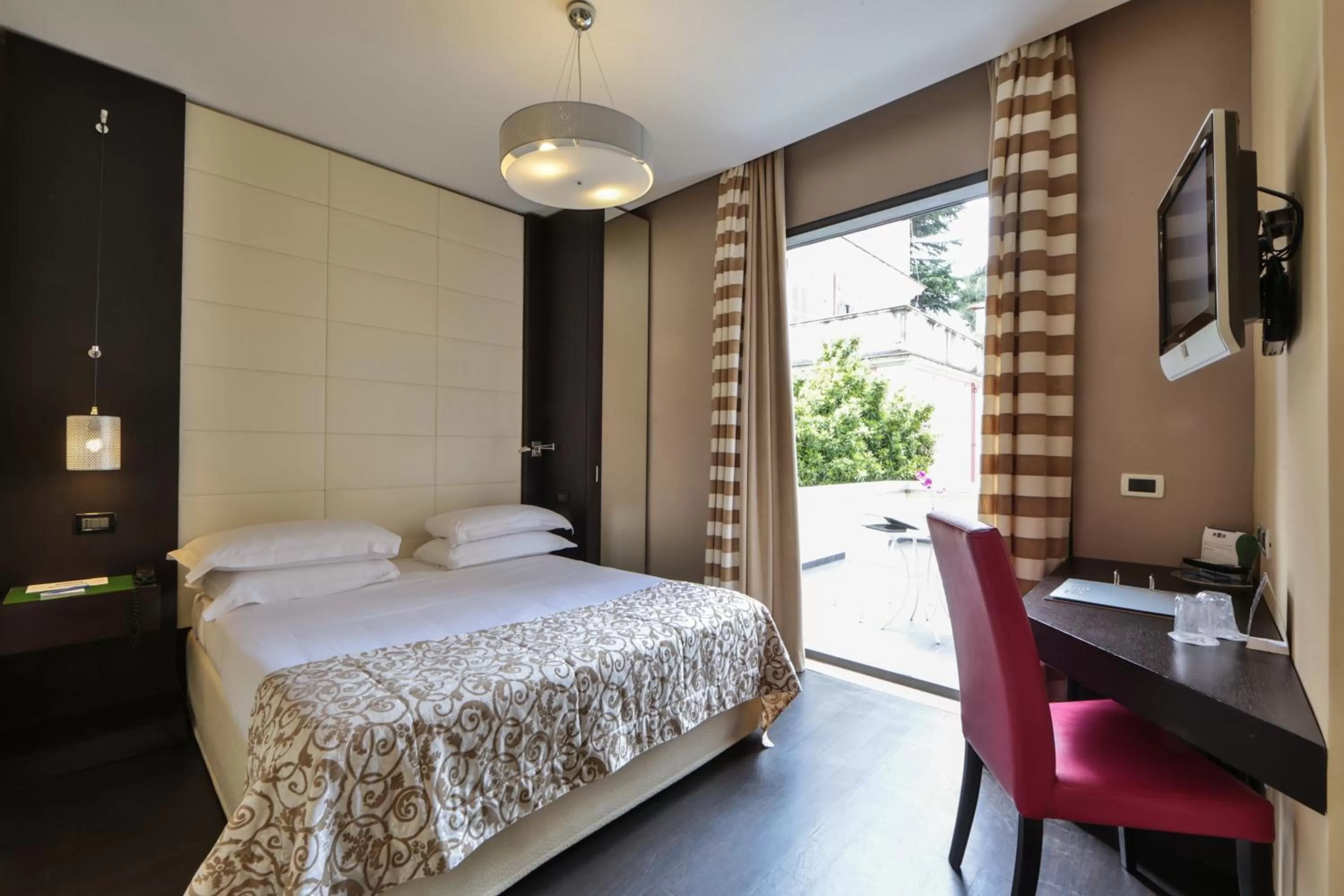 Bedroom, Bed in Best Western Cinemusic Hotel