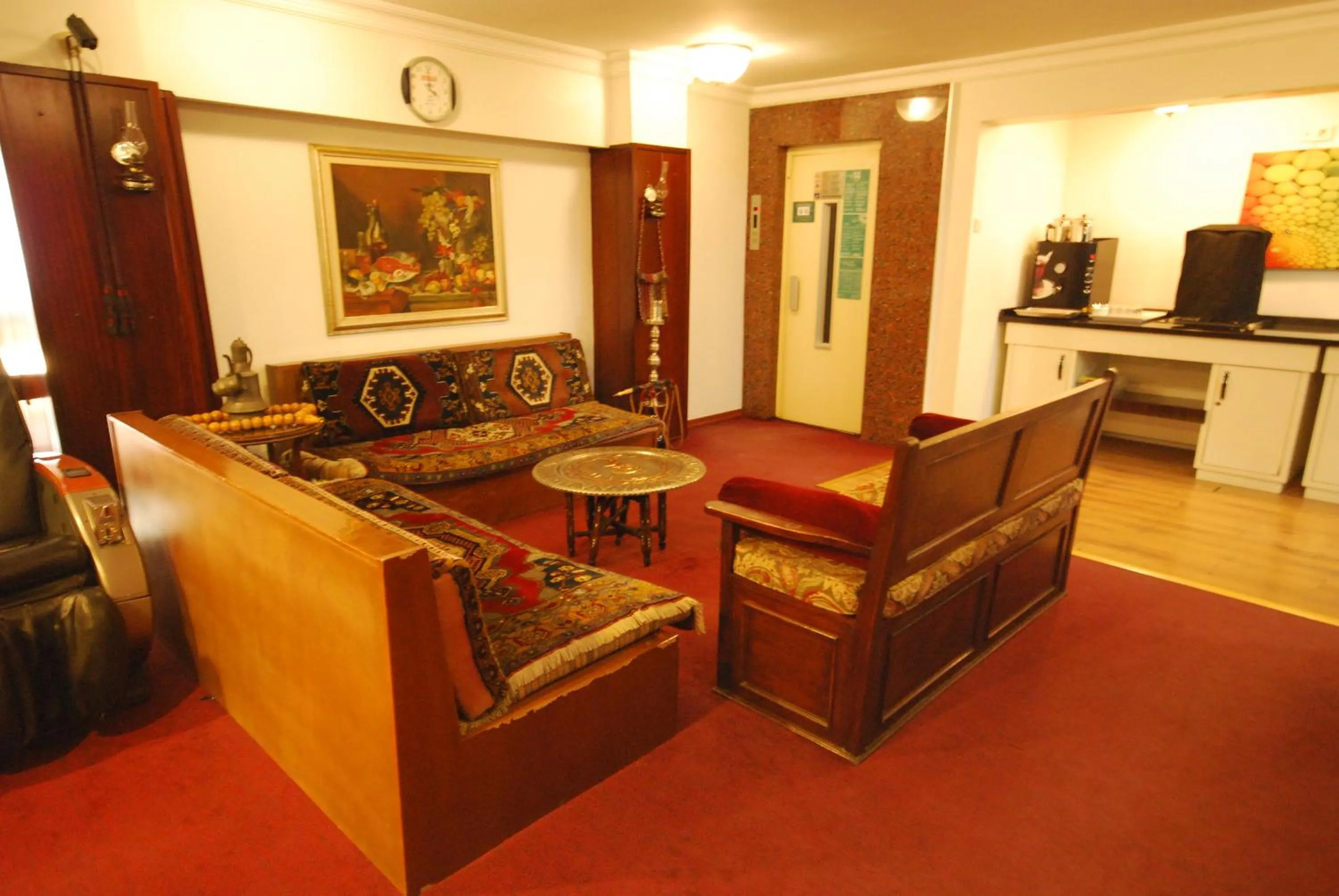 Seating area in Hotel Mithat