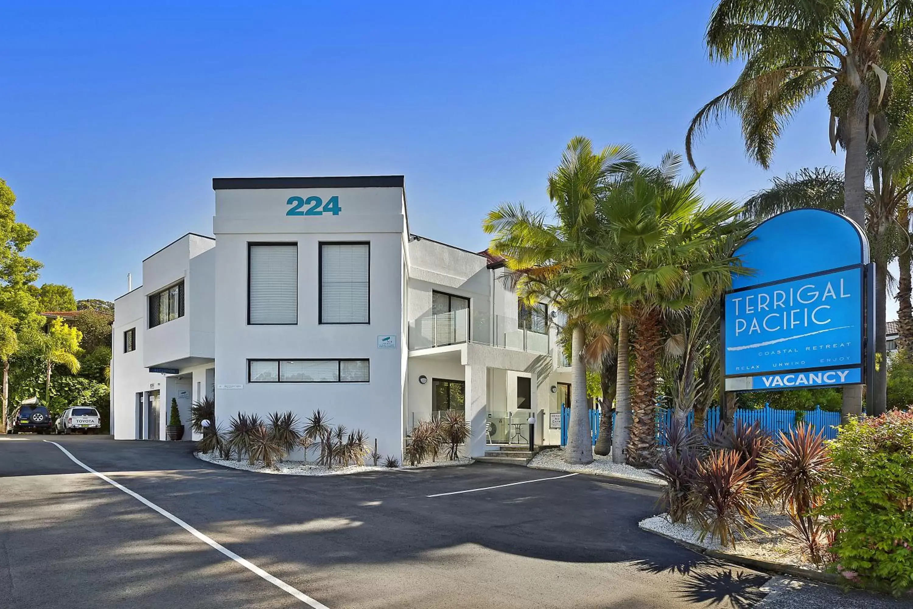 Facade/entrance, Property Building in Terrigal Pacific Coastal Retreat