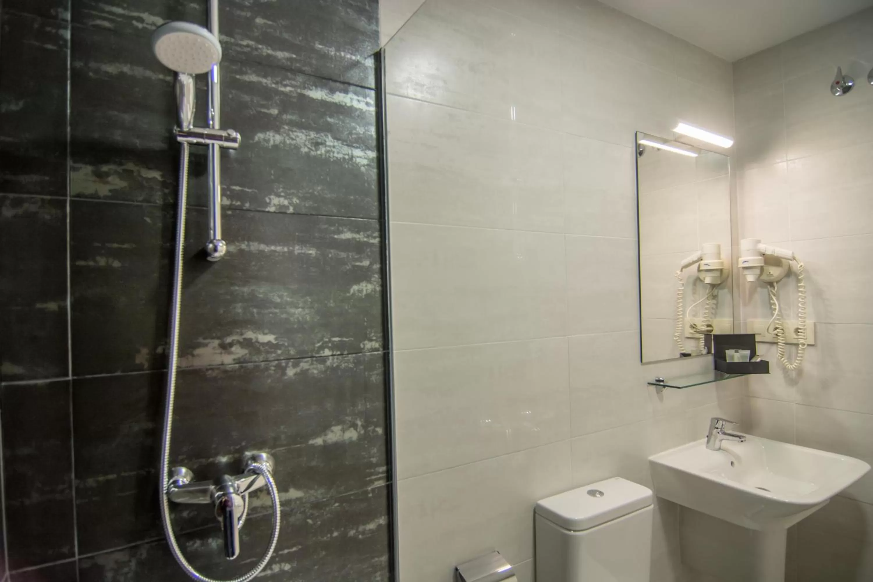 Bathroom in Hotel Los Cigarrales