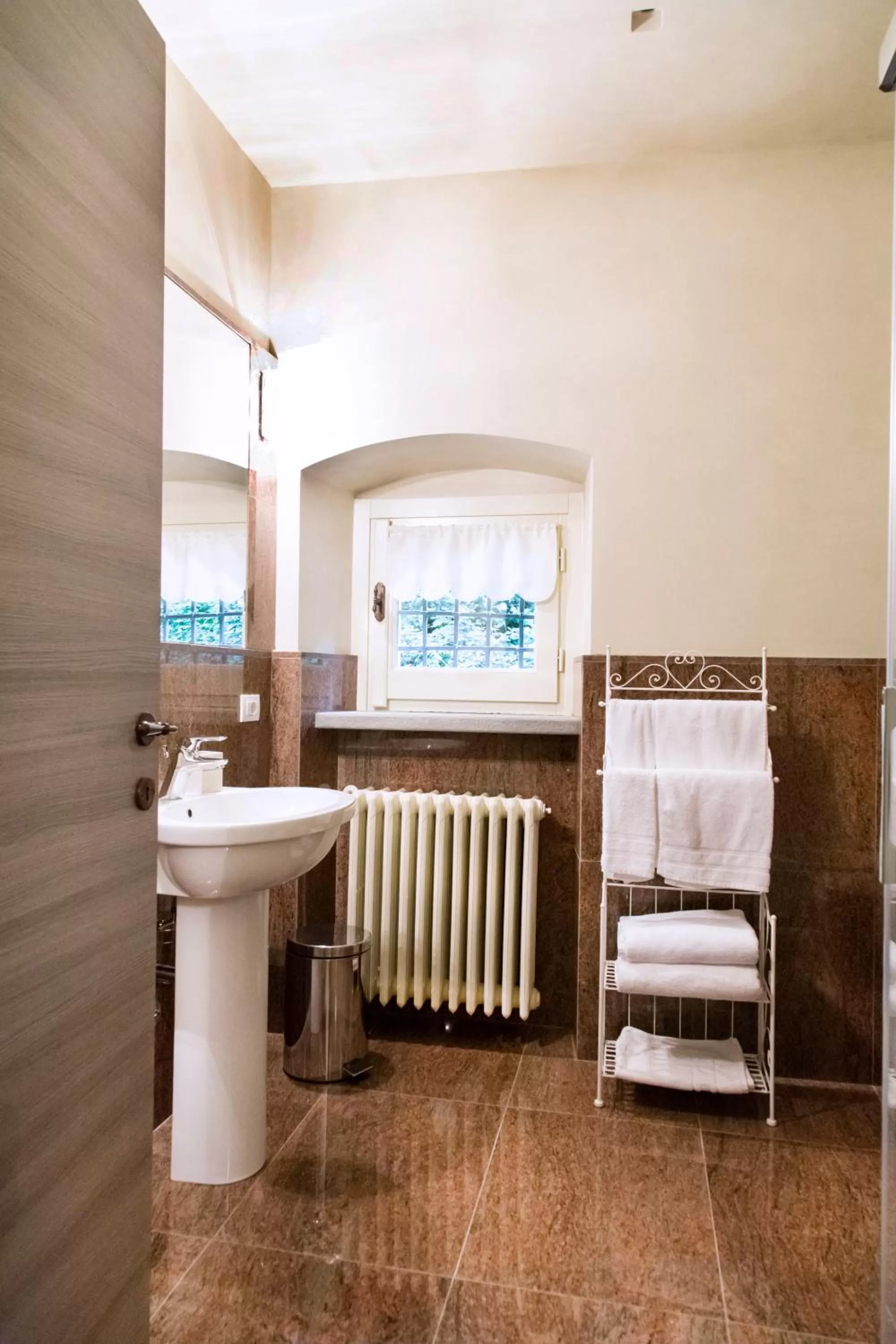 Shower in B&B Dimora Delle Donnole Bergamo Alta