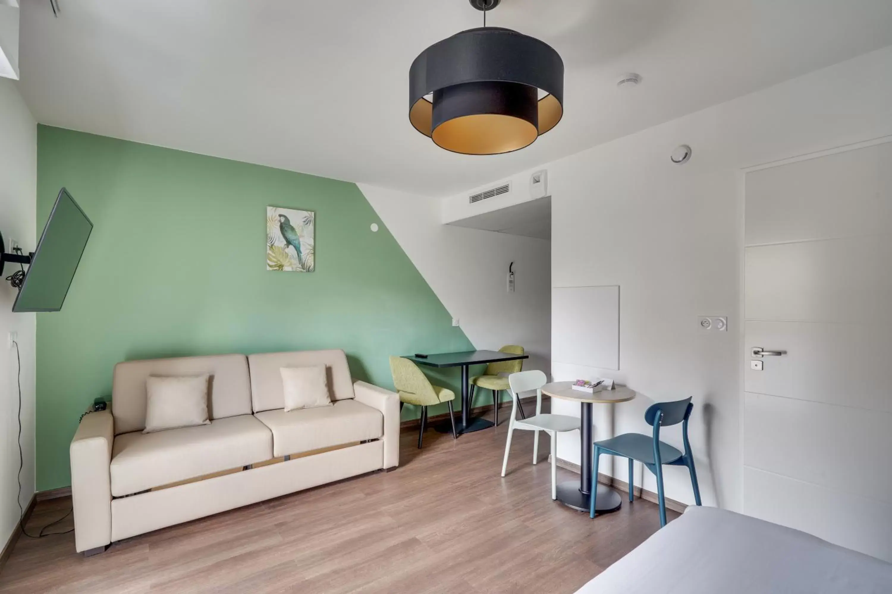 Living room, Seating Area in All Suites Appart Hôtel Massy Palaiseau