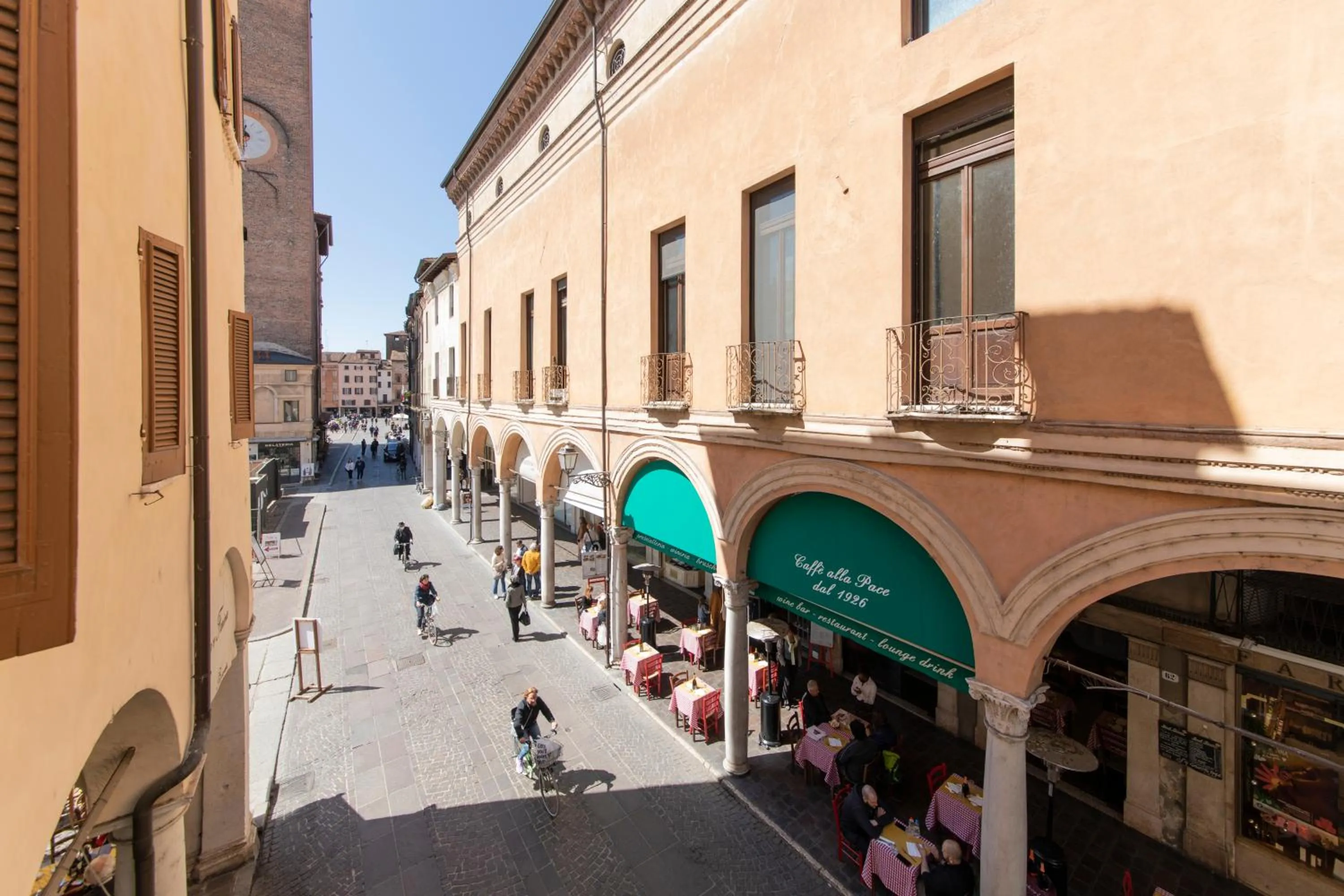 Property building in Hotel Broletto - Centro Storico