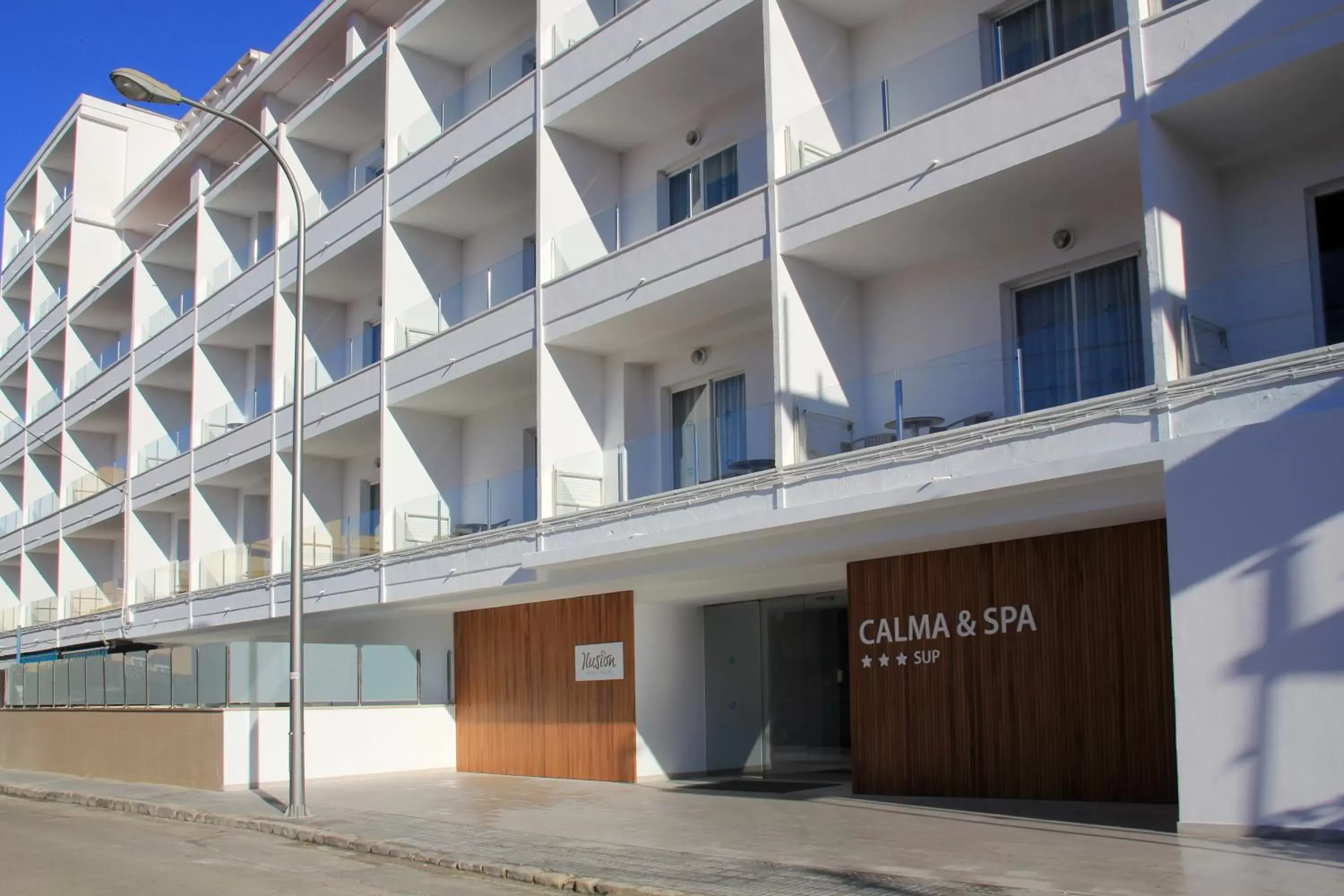 Facade/entrance, Property Building in Hotel Ilusion Calma & Spa